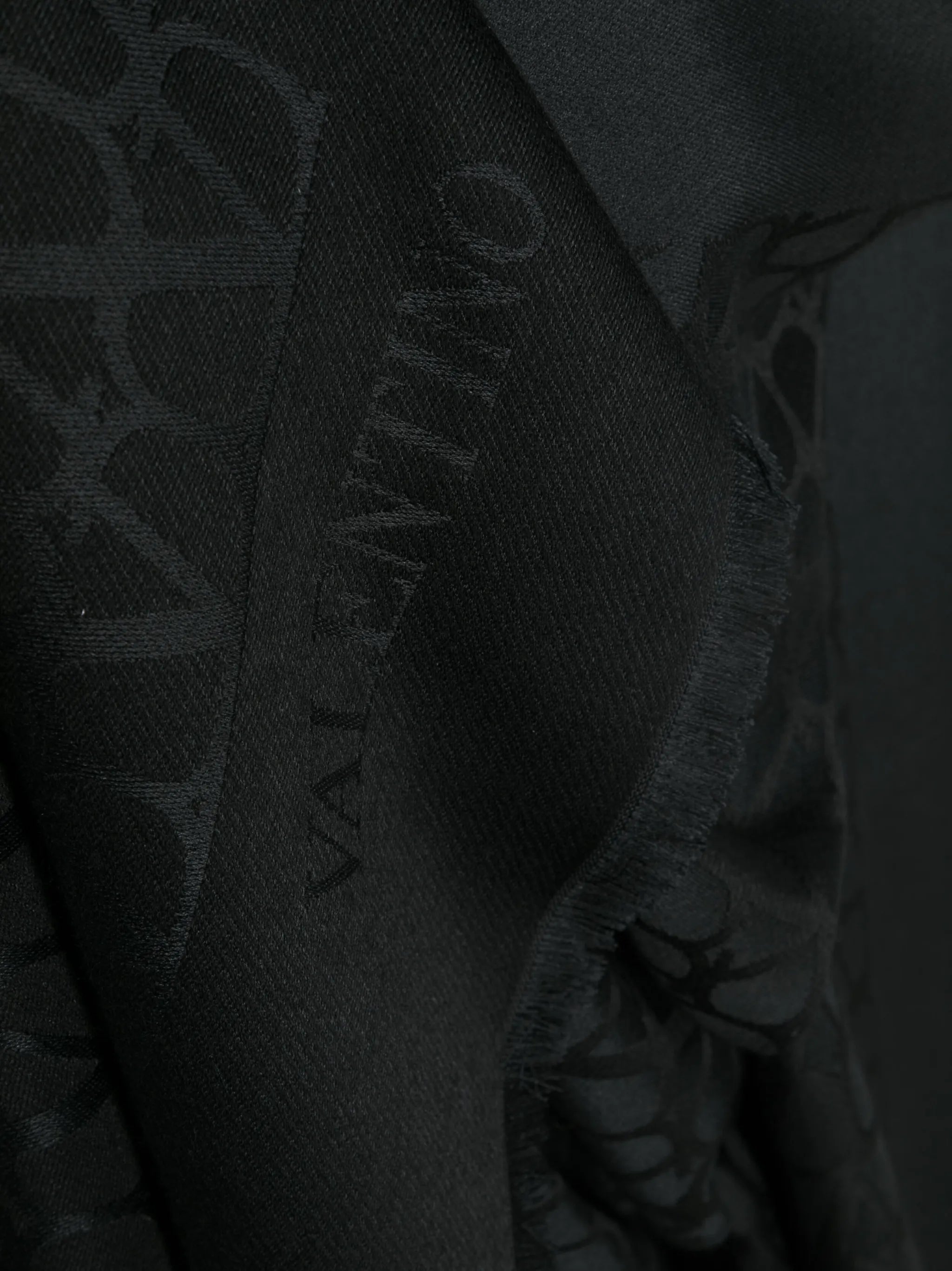 VLogo Signature scarf