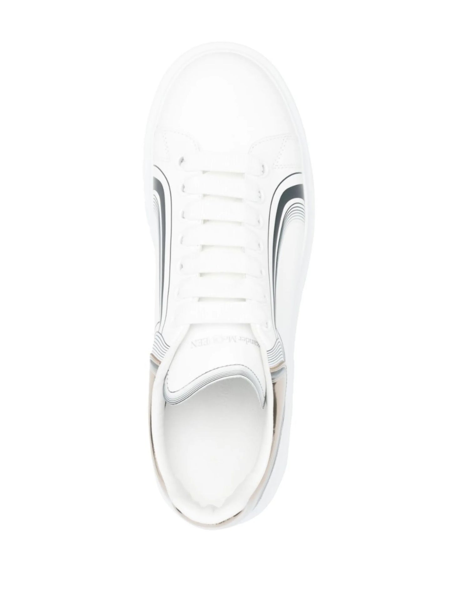Oversized low-top sneakers