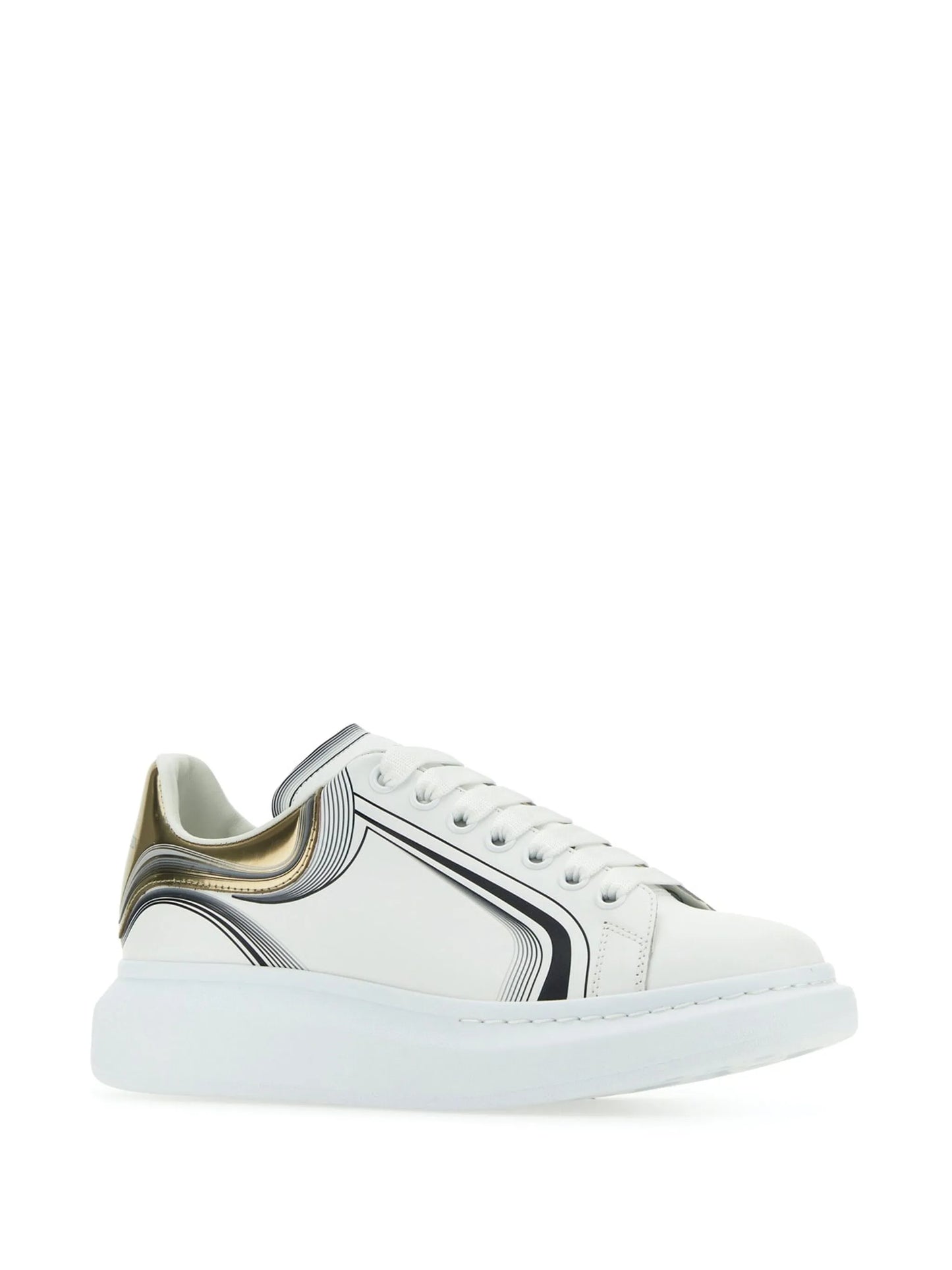 Oversized low-top sneakers