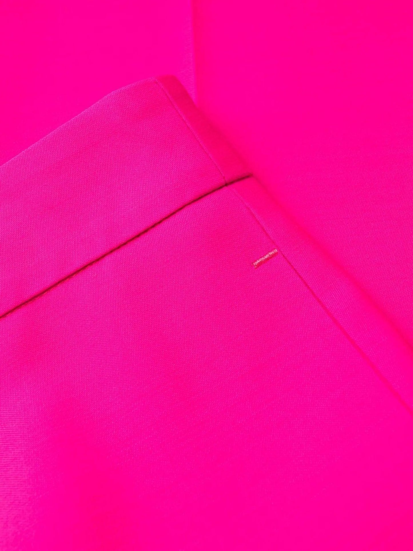 cropped straight-leg trousers
