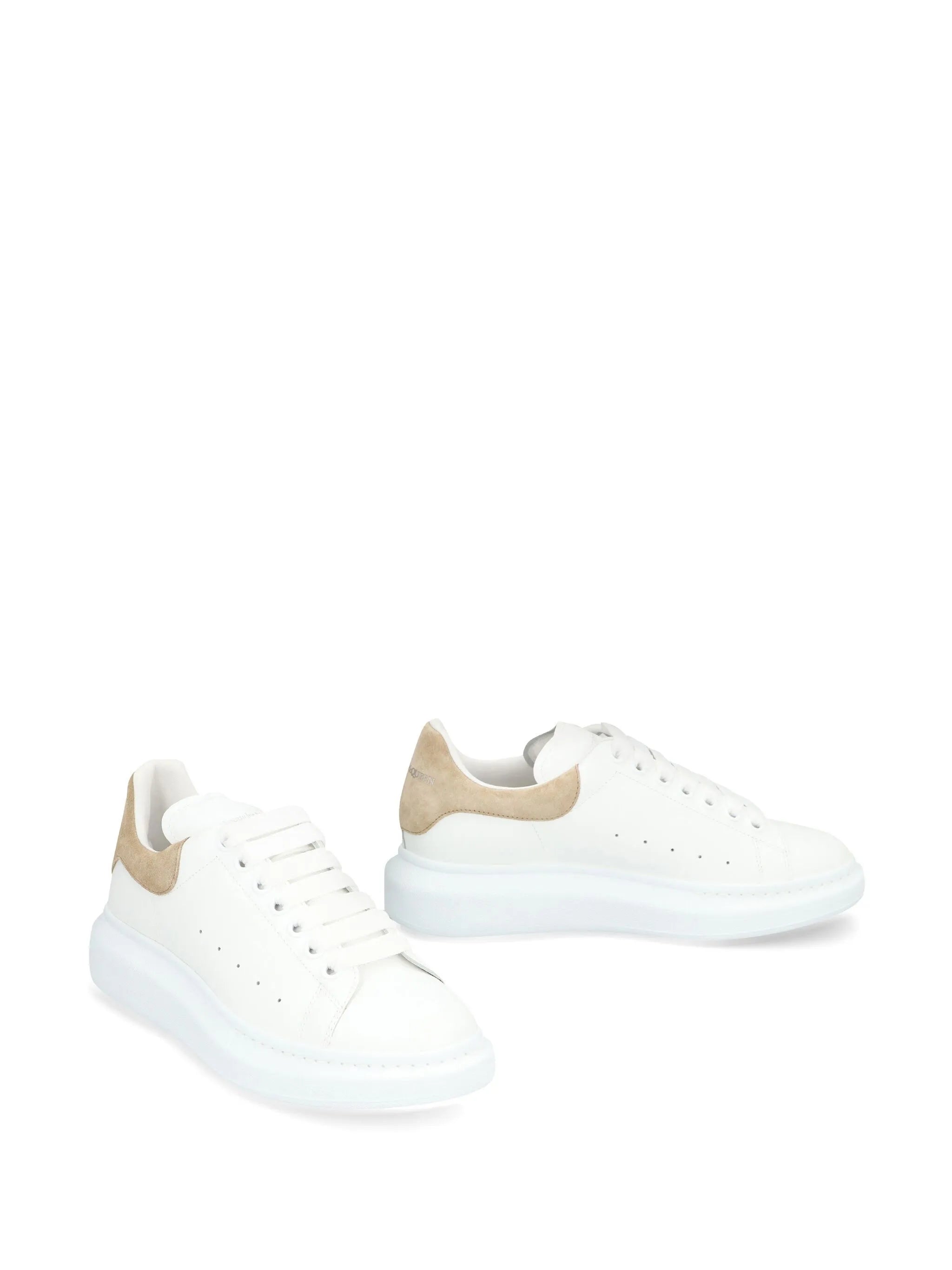 Oversized low-top sneakers