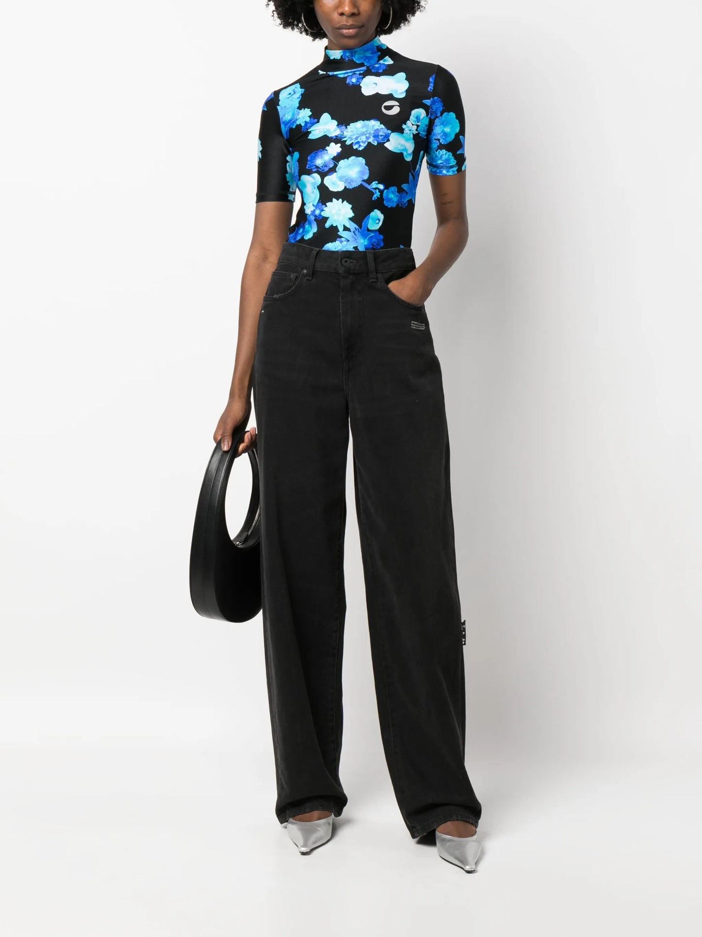 floral-print short-sleeve top