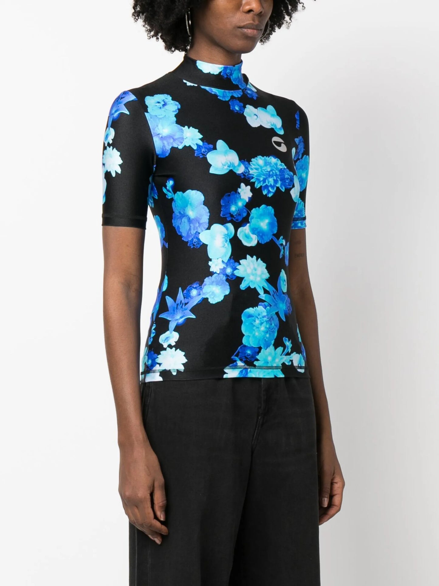 floral-print short-sleeve top
