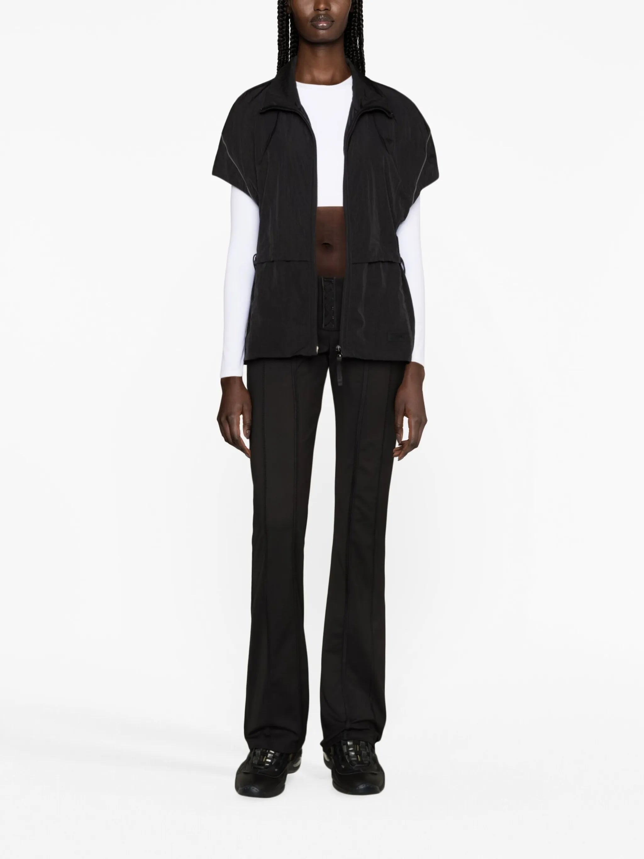 logo-patch zipped vest