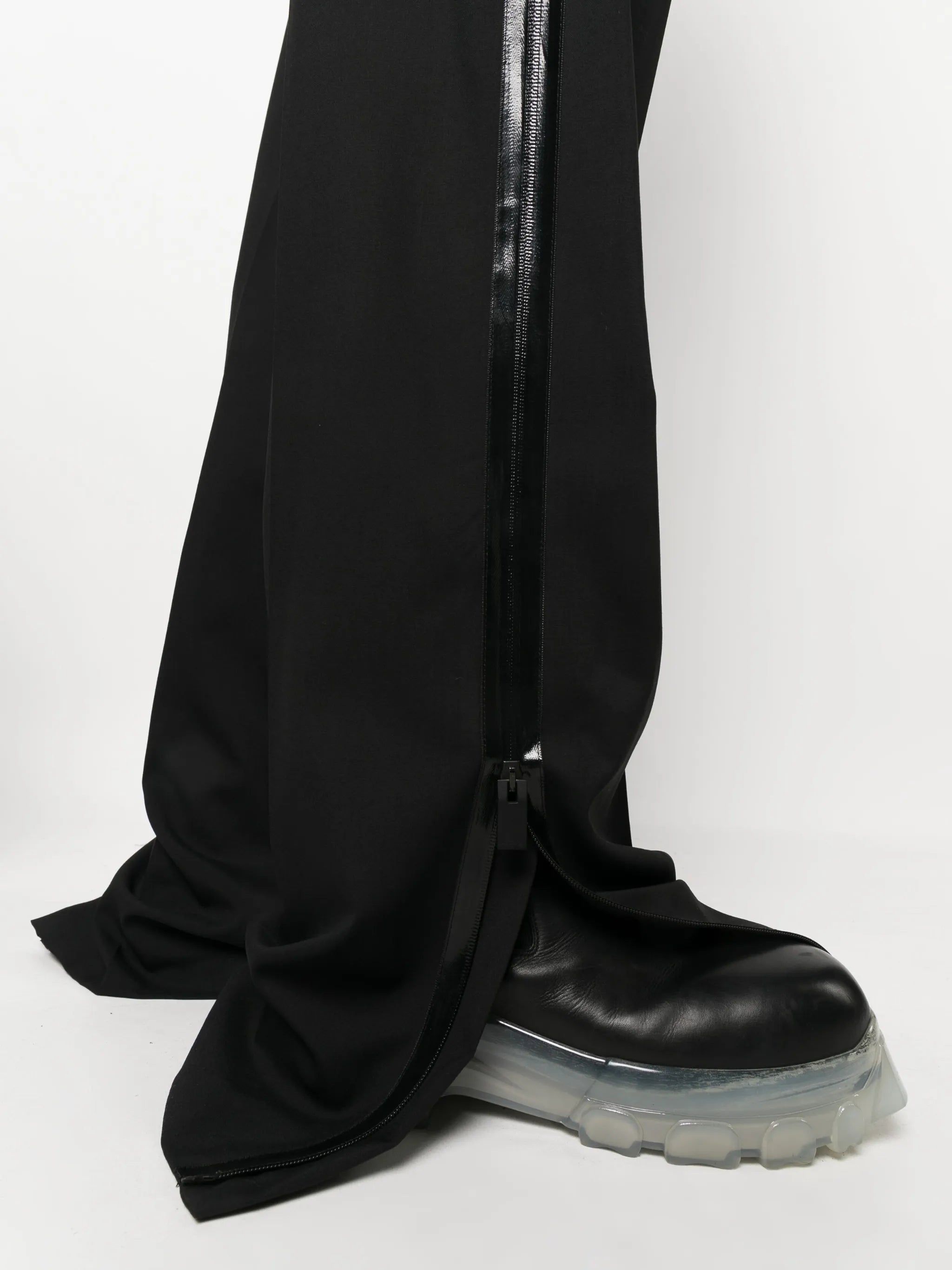 side-zip detailing trousers