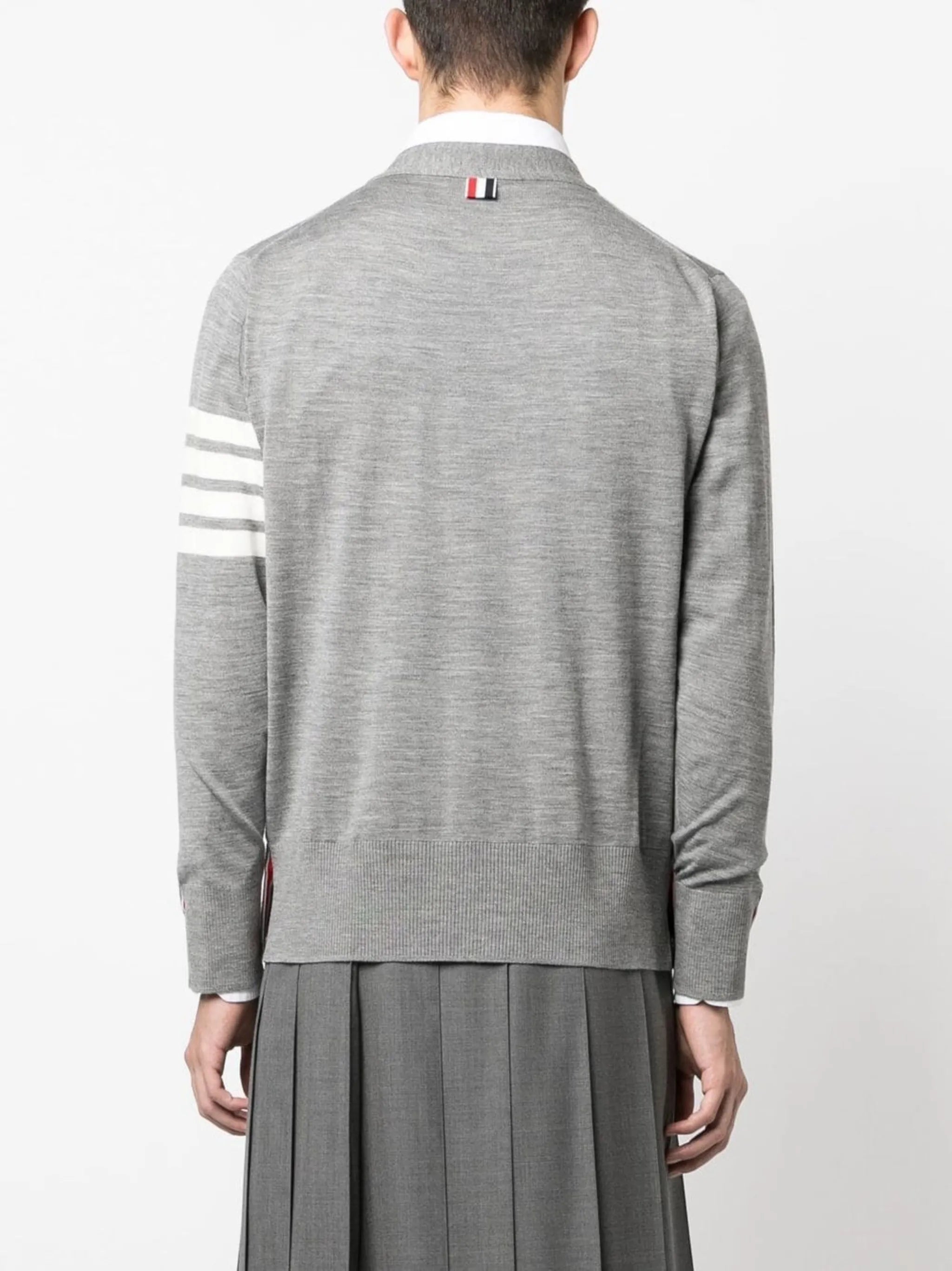 V-neck cardigan