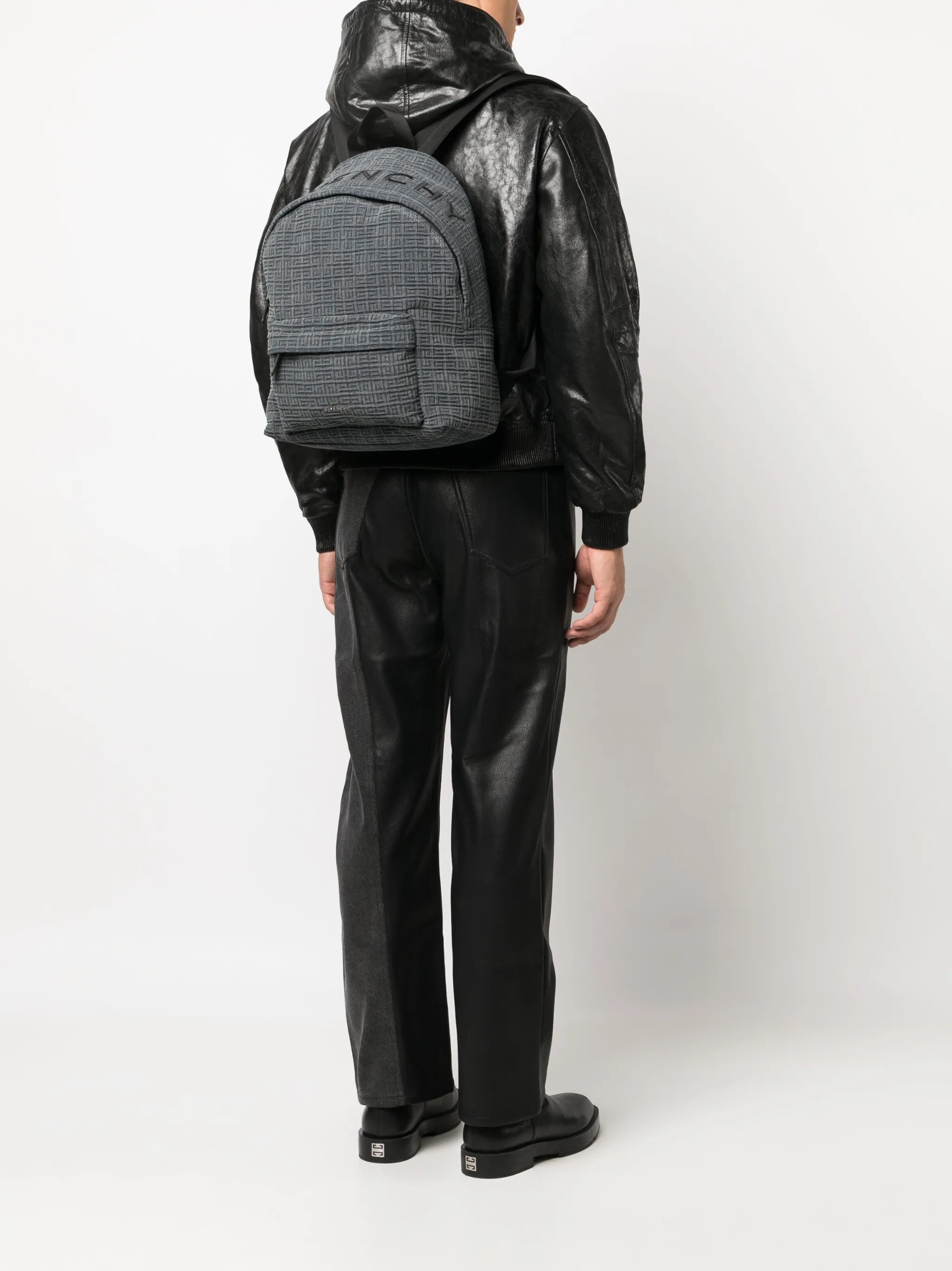 Essential U 4G patterned backpack