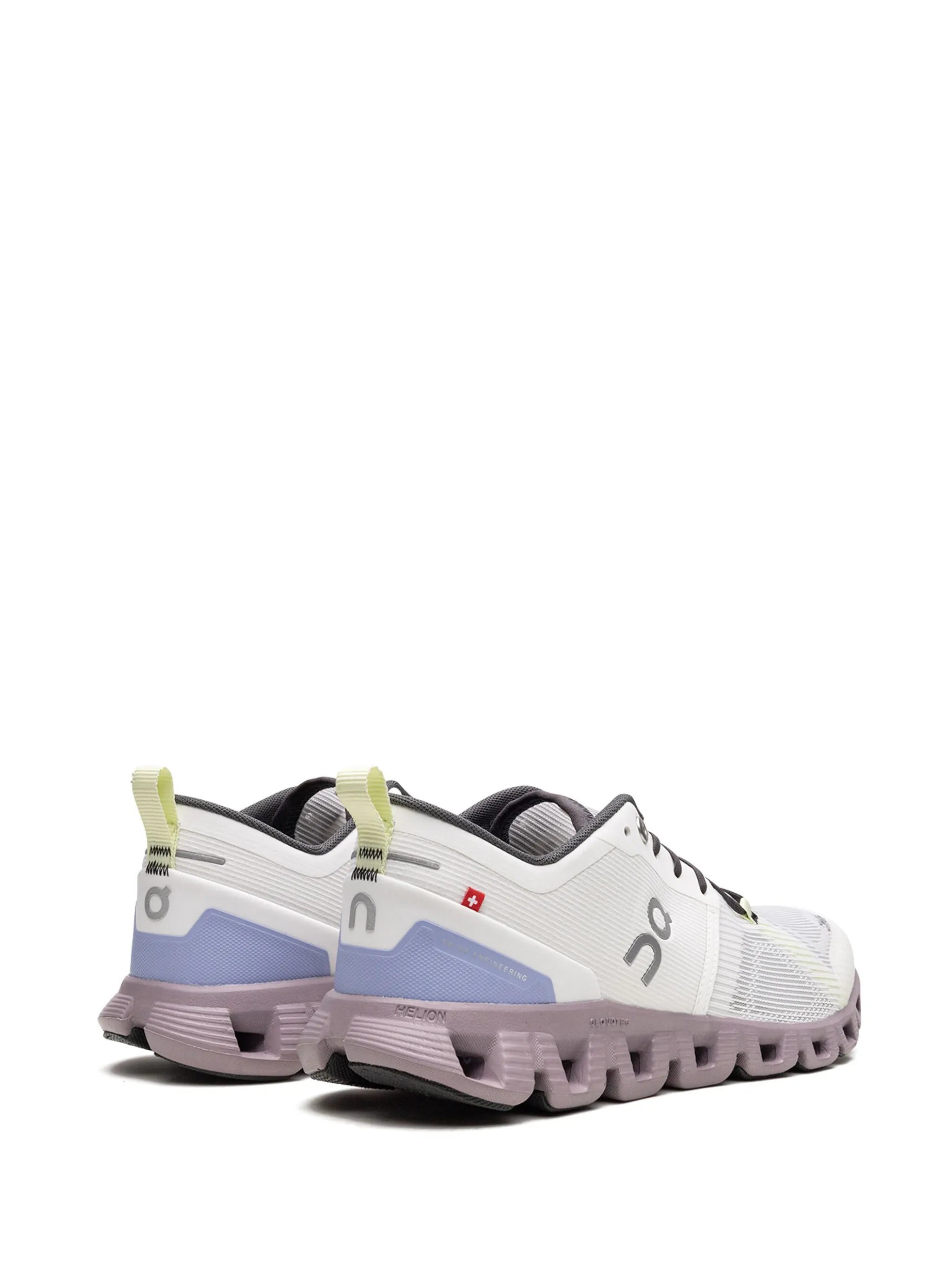 Cloud X 3 sneakers