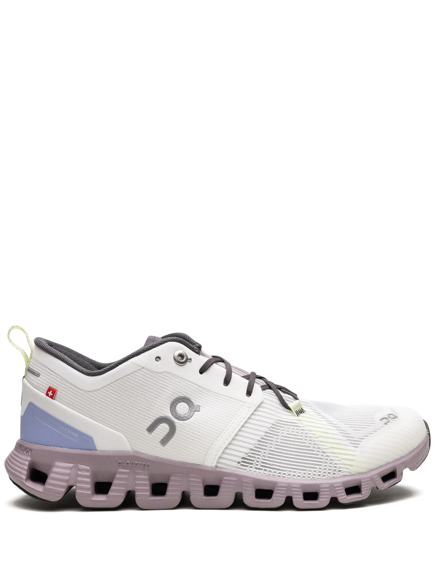 Cloud X 3 sneakers