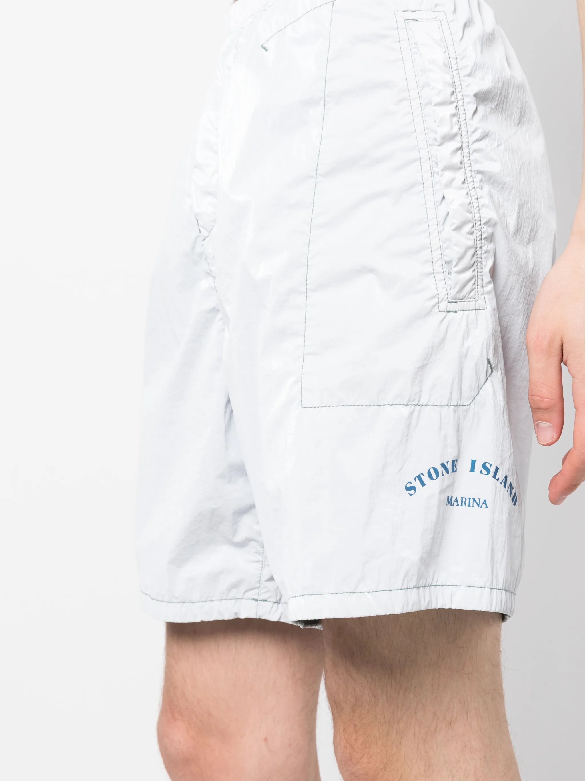 logo-print elasticated-waist shorts