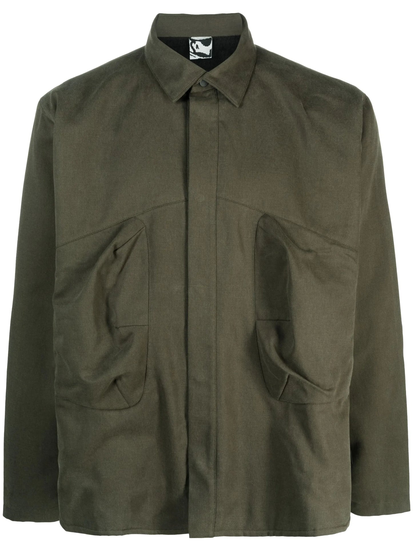 spread-collar press-stud fastening shirt