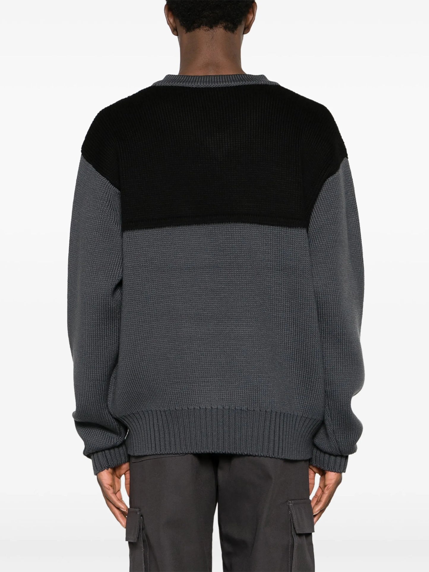 two-tone design V-neck jumper