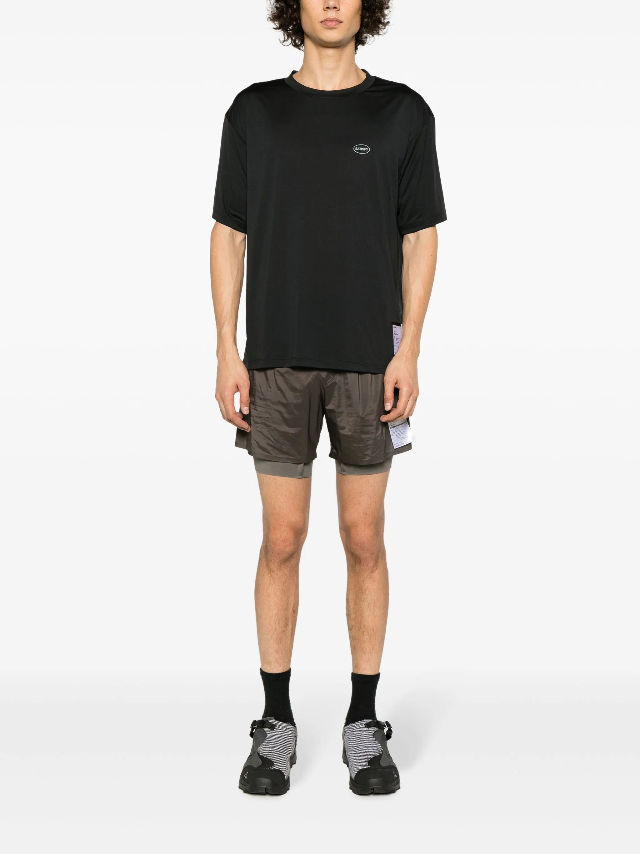text-print elasticated-waist shorts