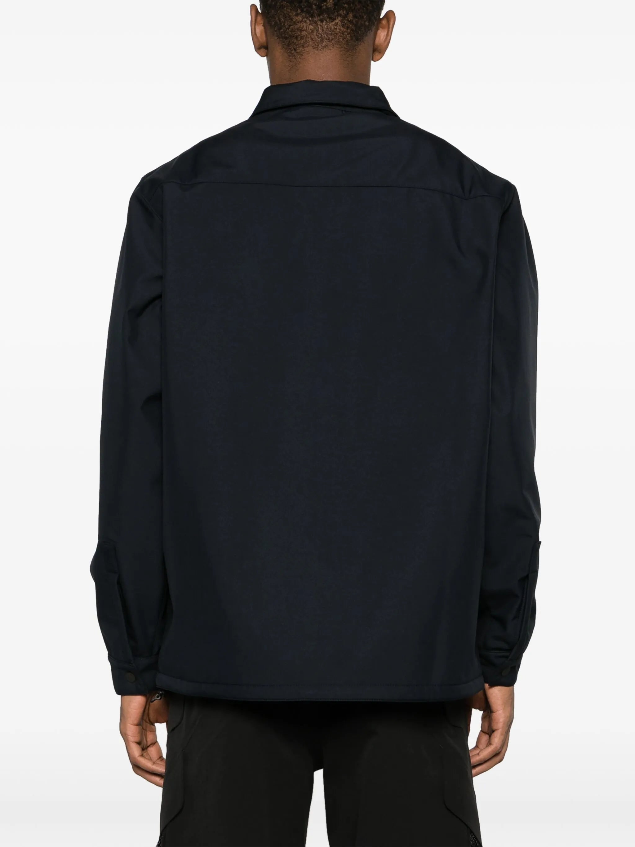 spread-collar long-sleeve shirt