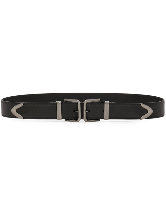 buckle-fastening leather belt