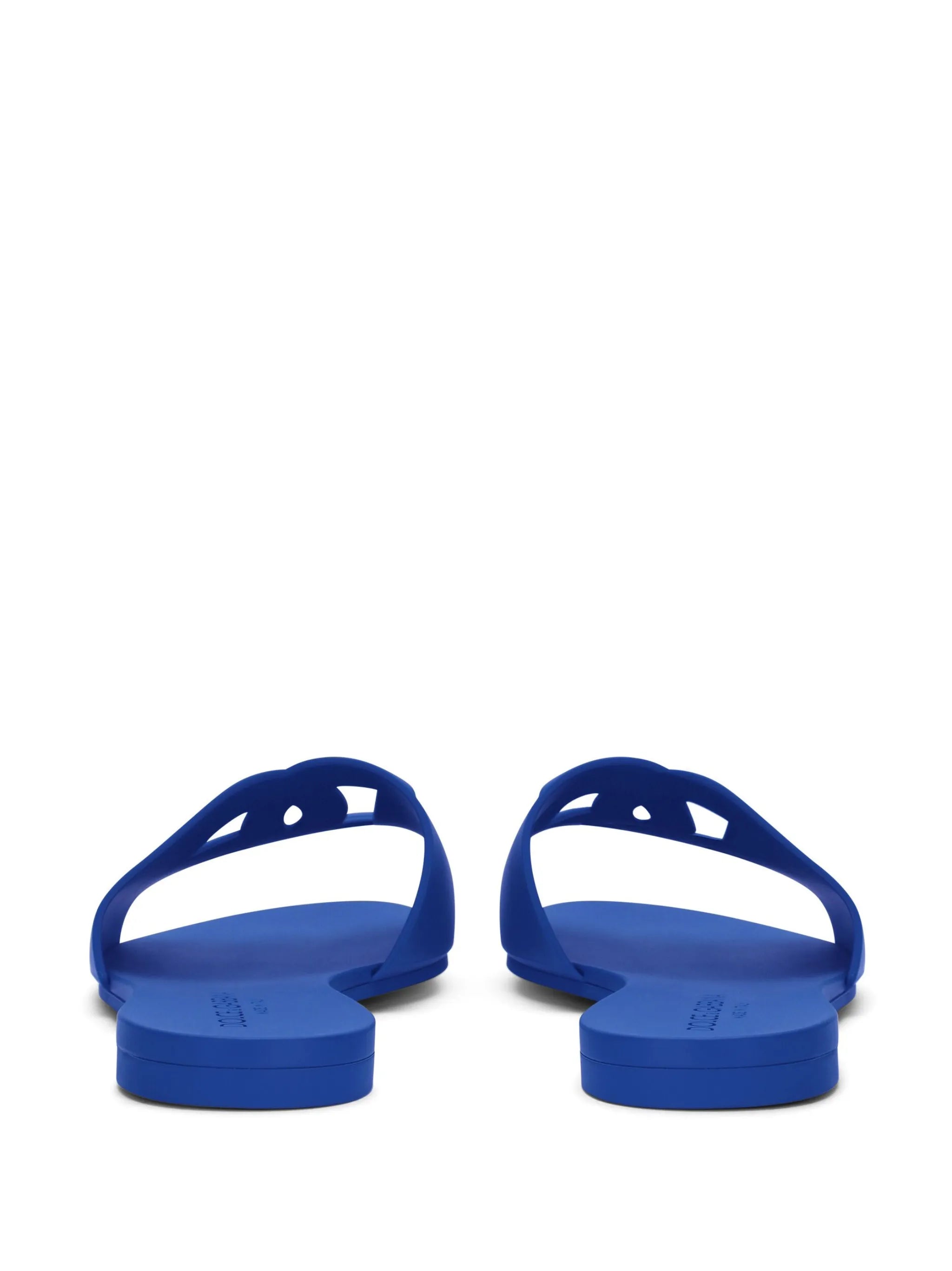 rubber beachwear slides