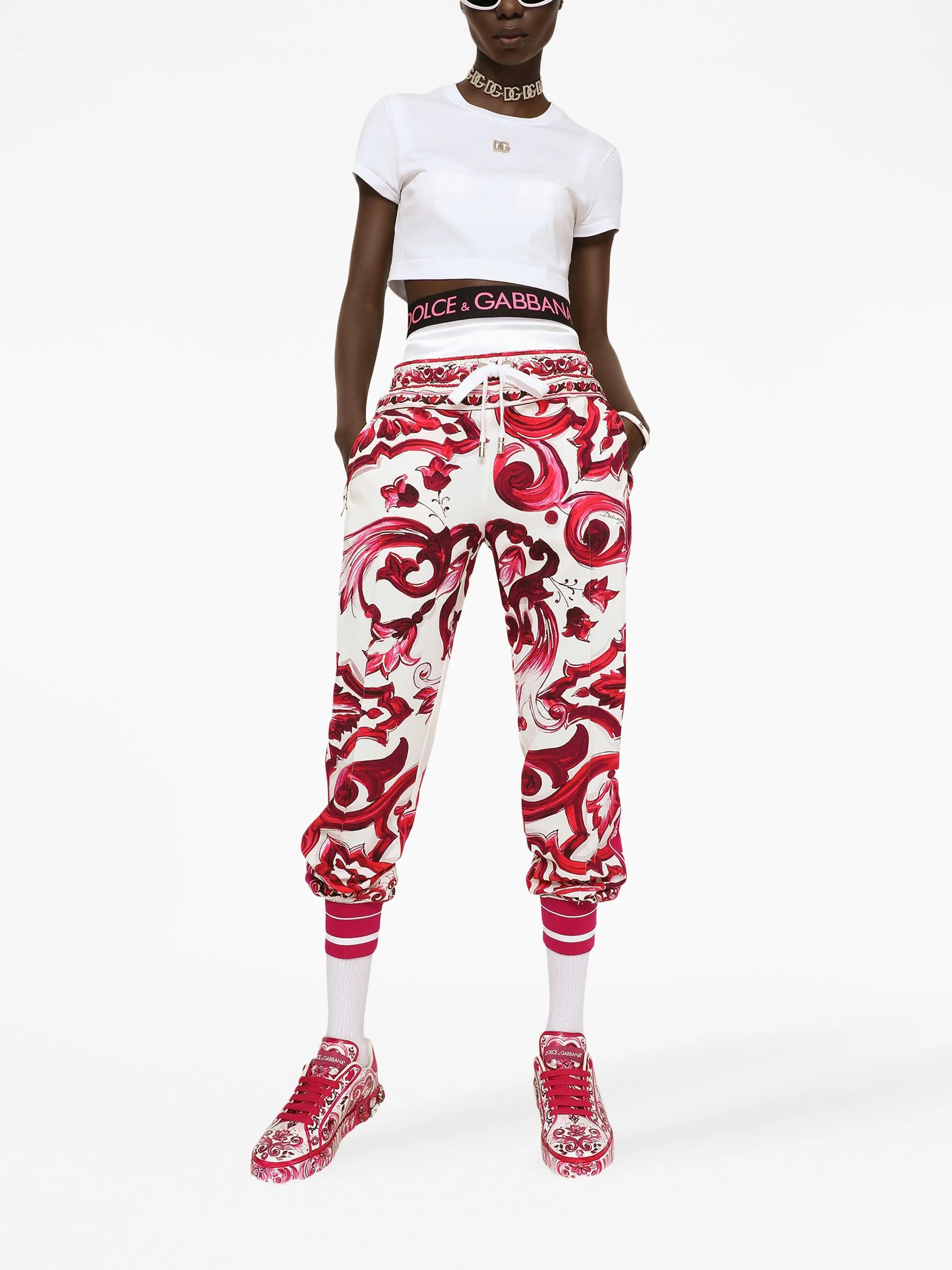 logo-embroidered crop T-shirt