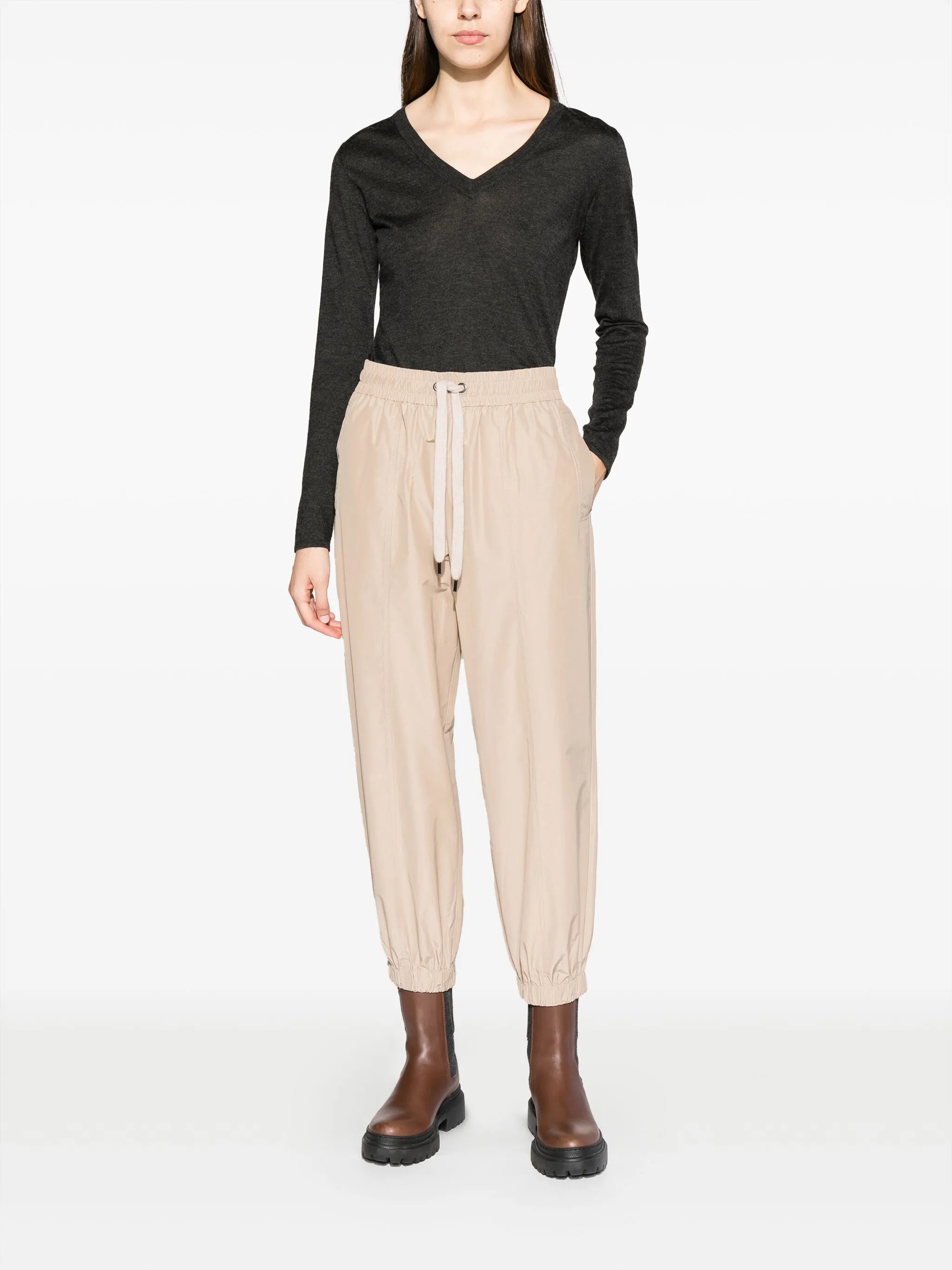 drawstring-waistband cotton trousers