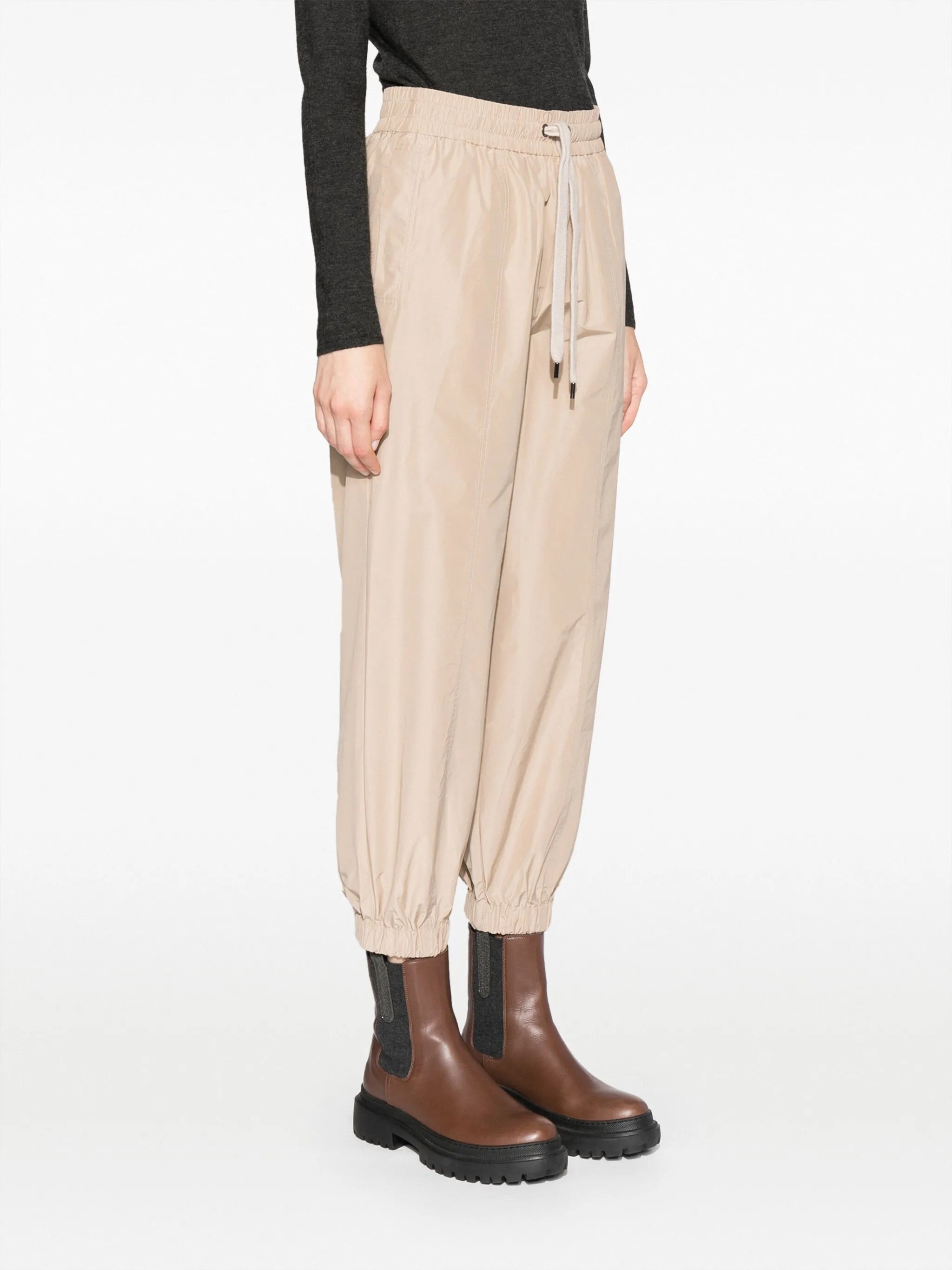 drawstring-waistband cotton trousers