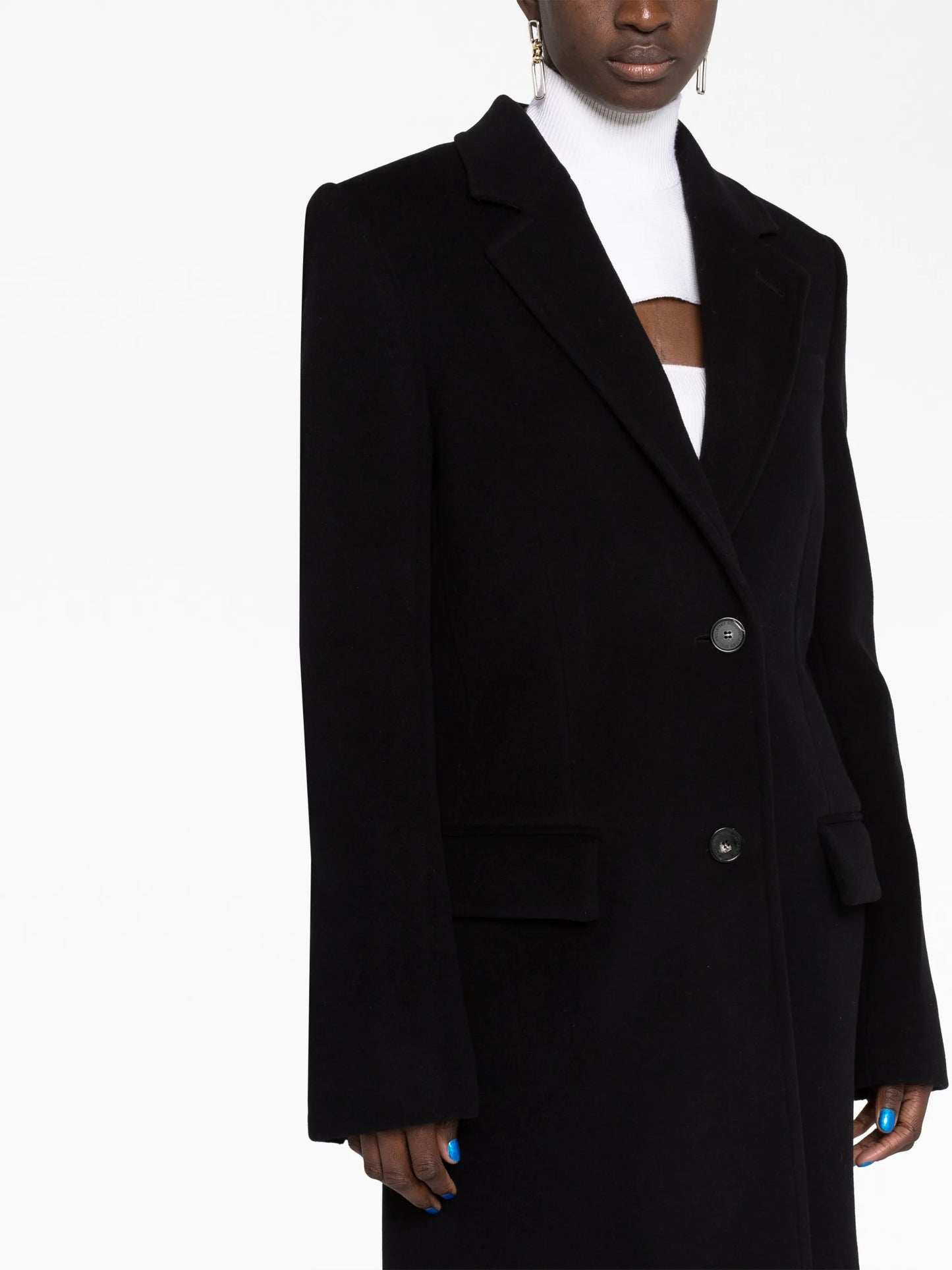 single-breasted wool coat