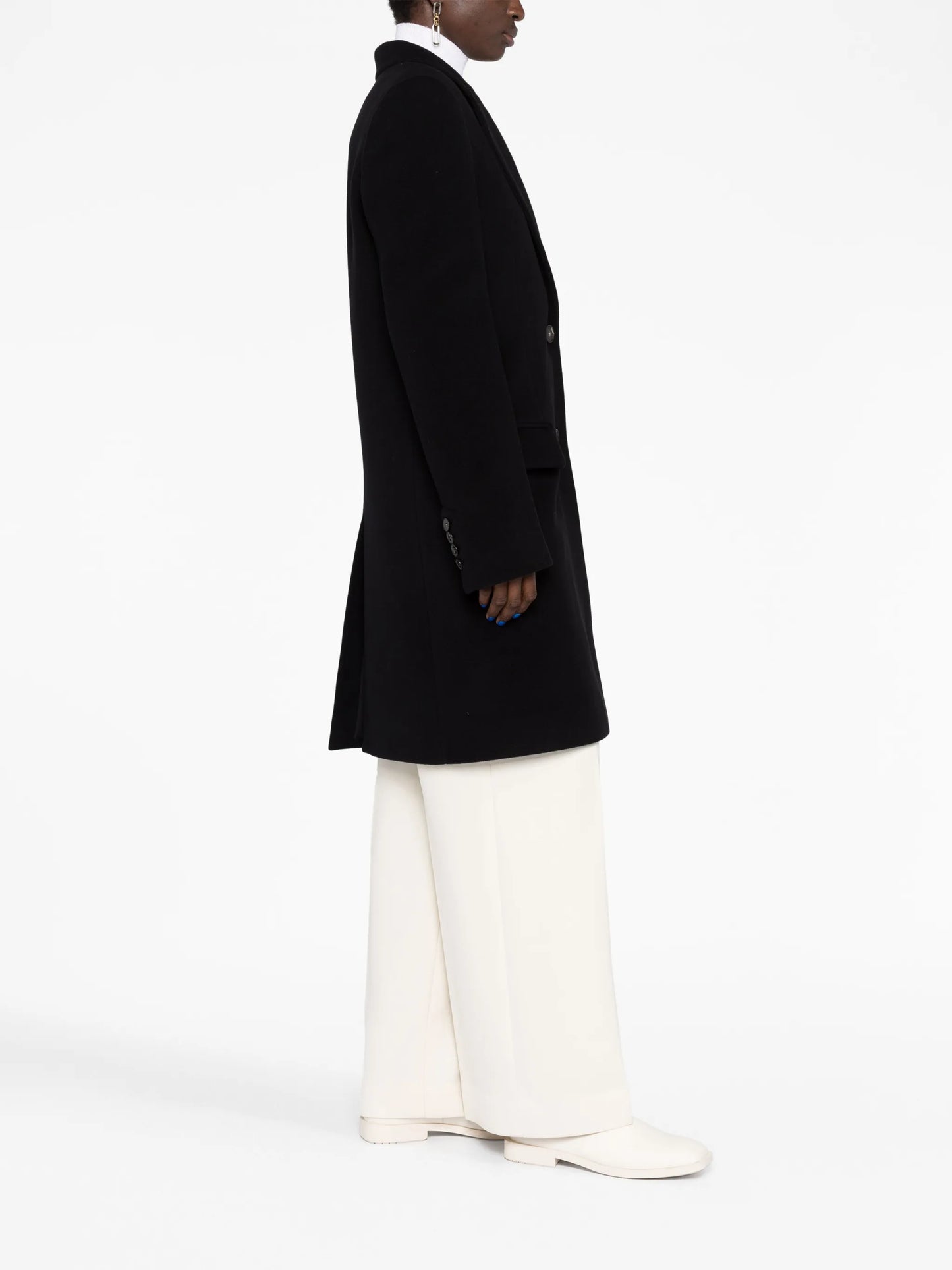 single-breasted wool coat