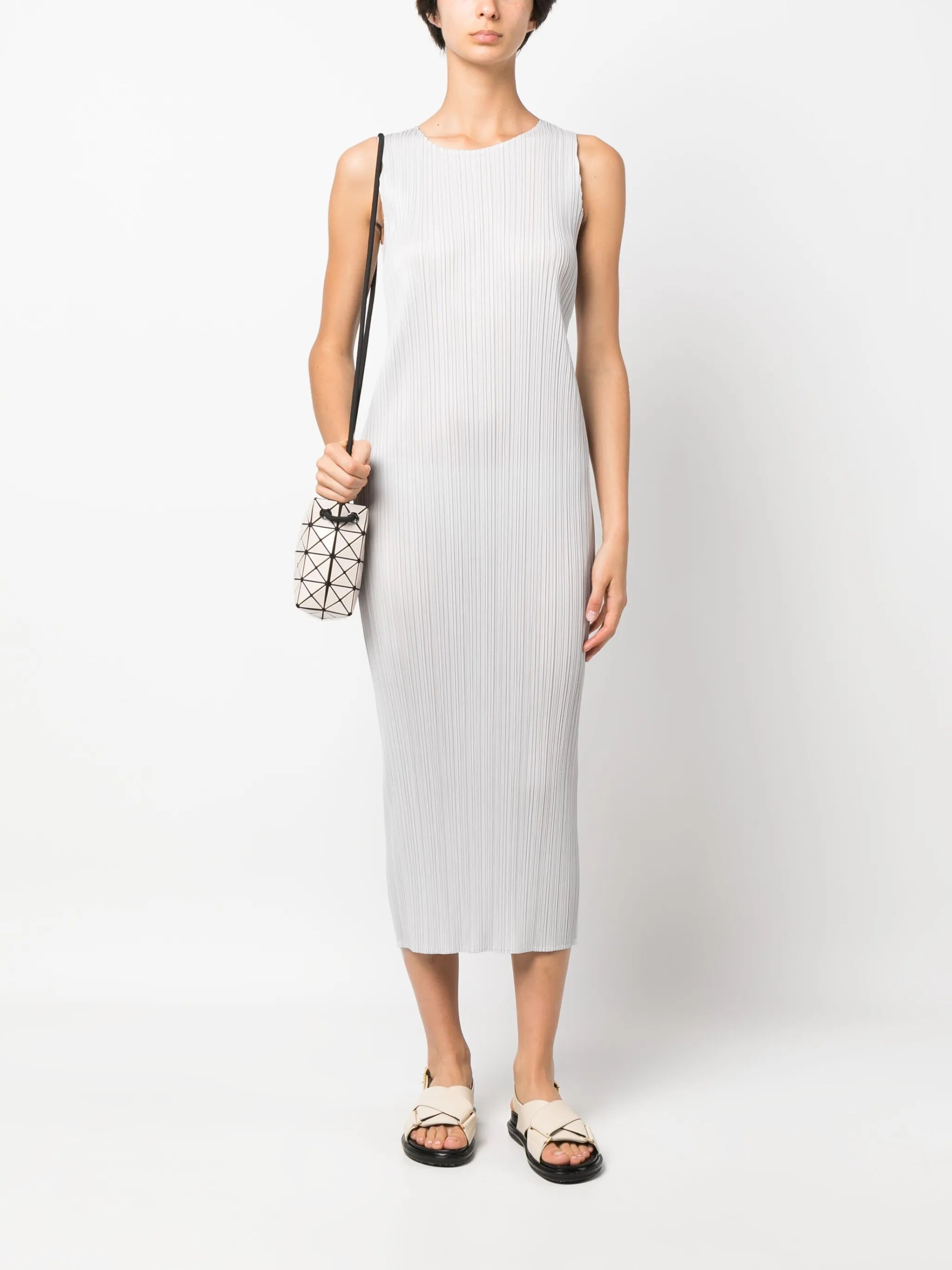sleeveless pleated midi dress