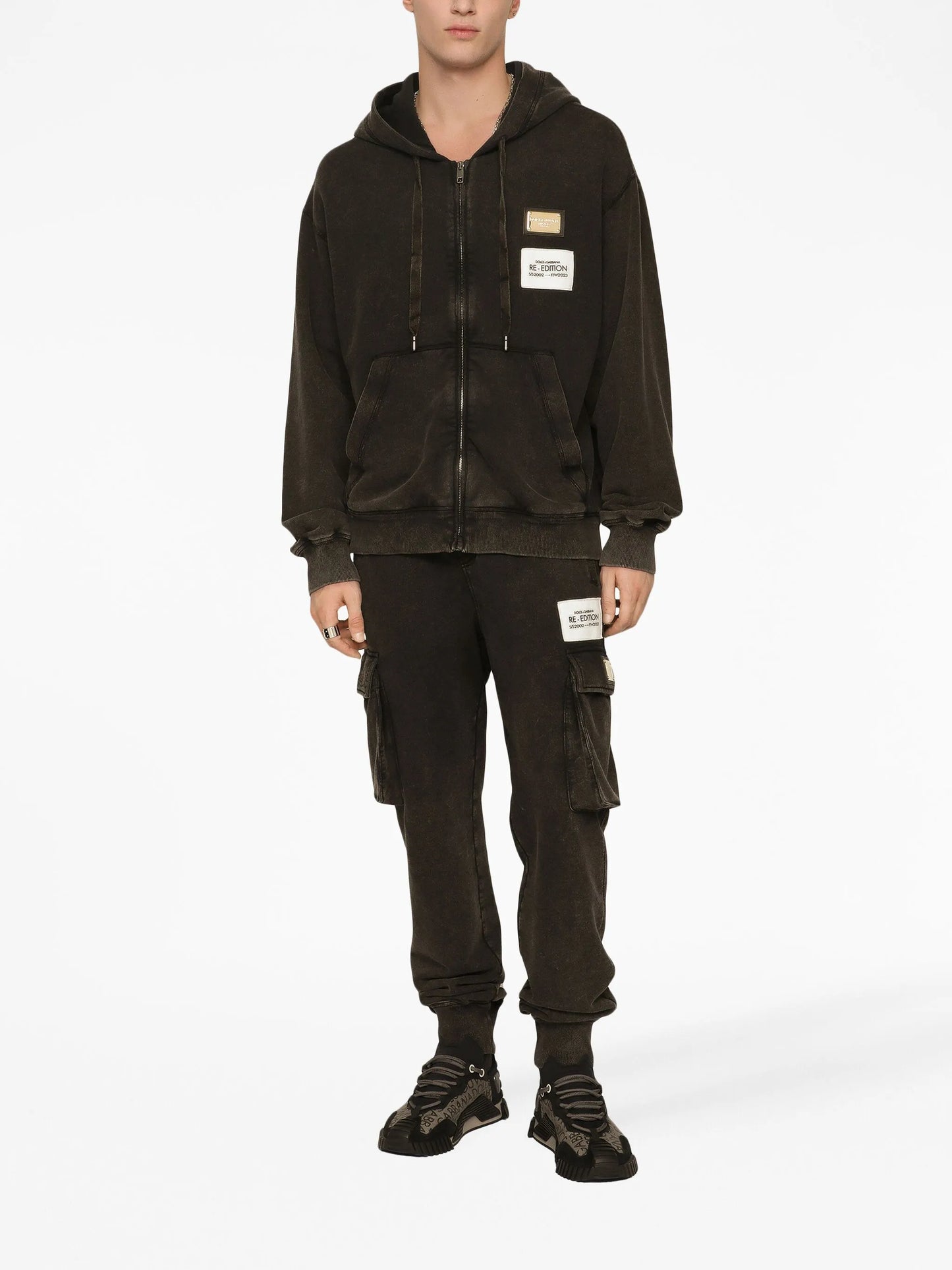 logo-patch tapered cargo trousers