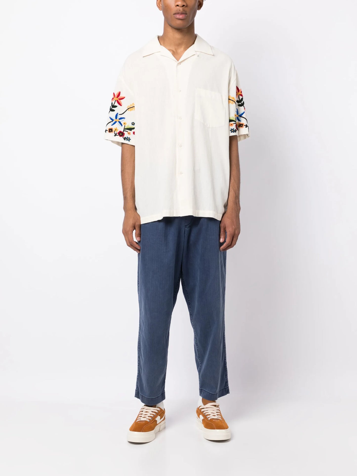 drawstring-waist mid-rise trousers