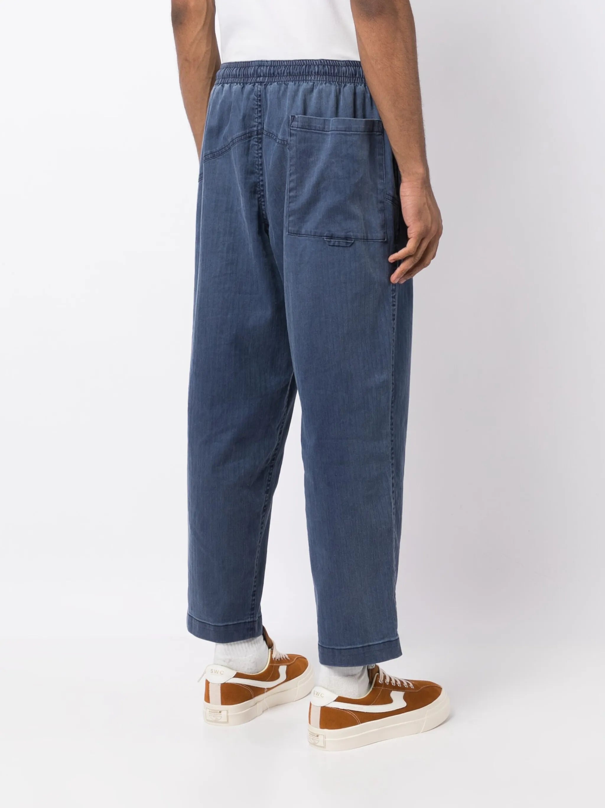 drawstring-waist mid-rise trousers