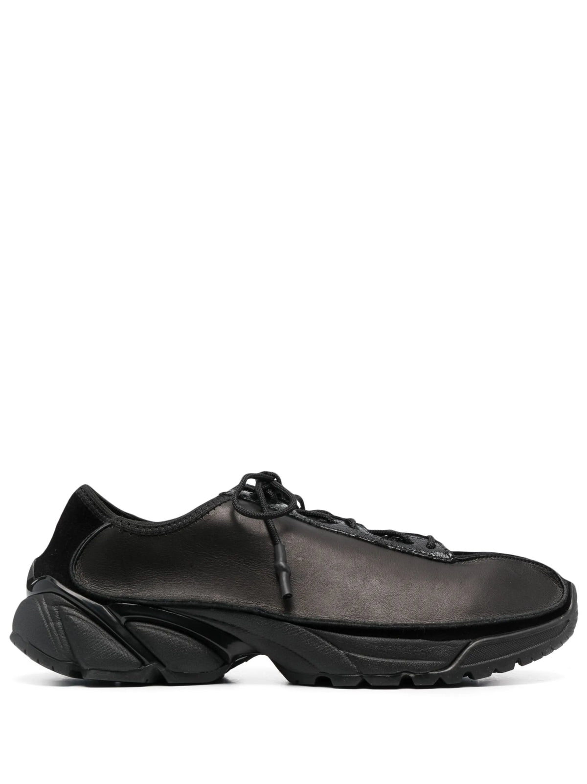 Klove sneakers