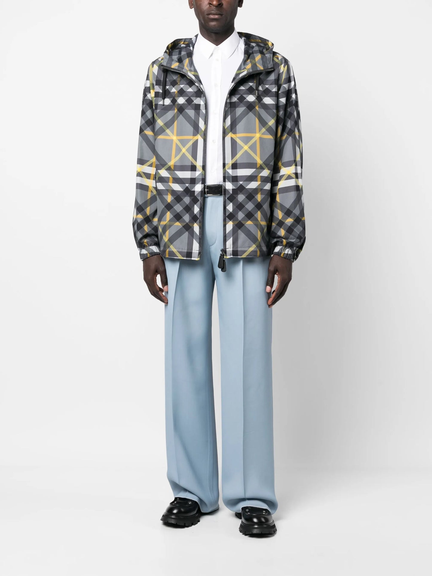 straight-leg pleated trousers