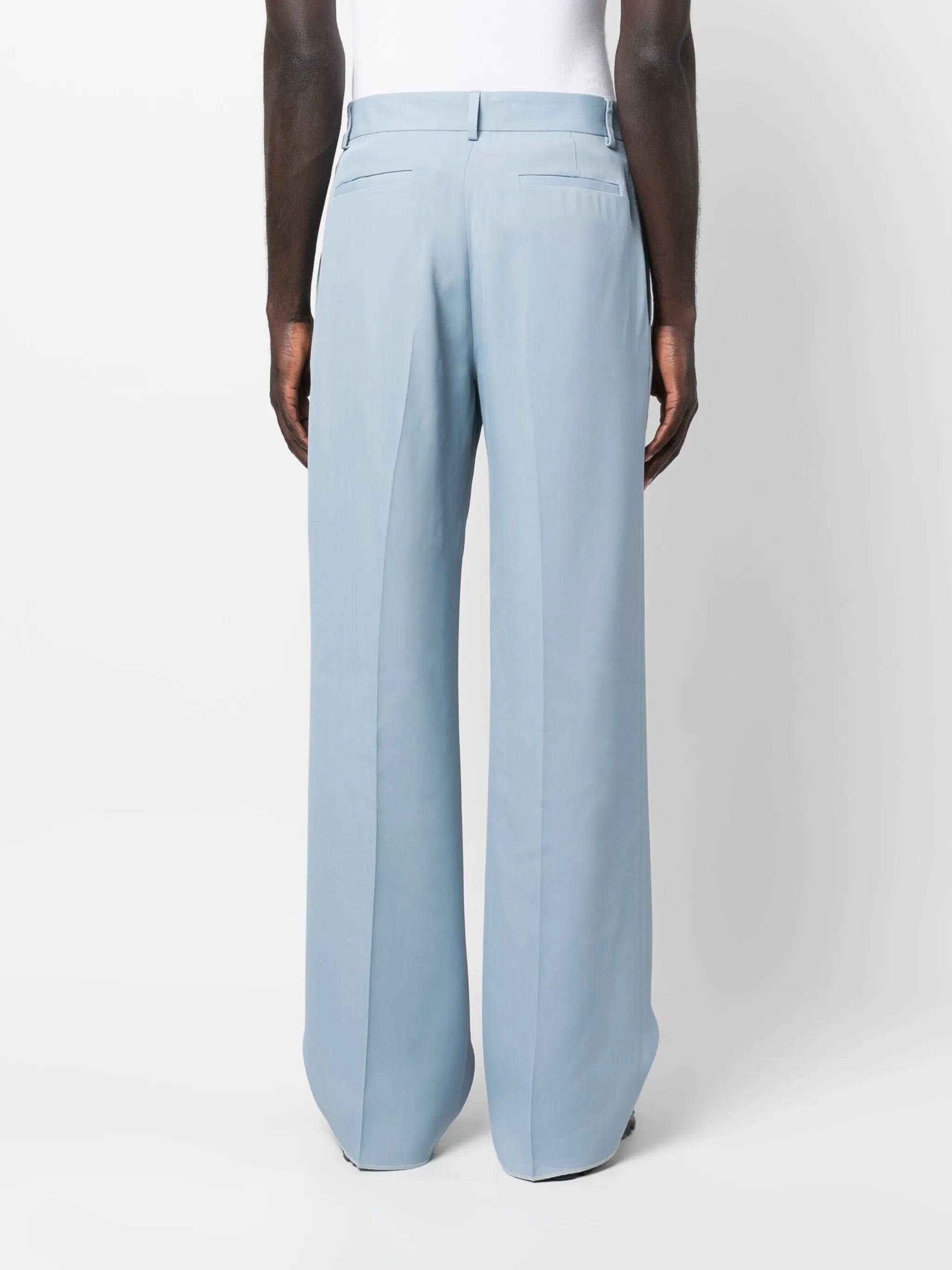 straight-leg pleated trousers