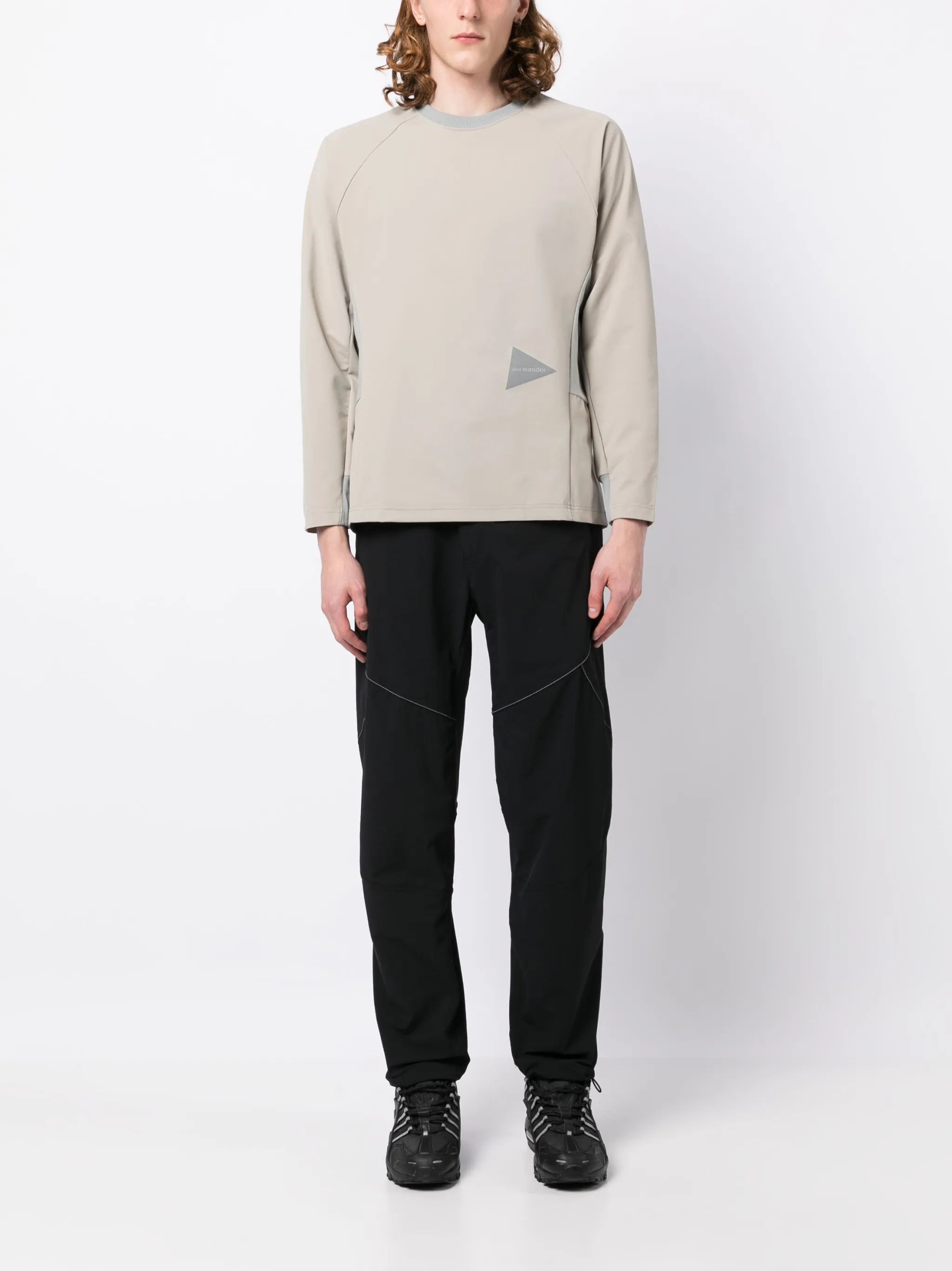 logo-print long-sleeve sweatshirt