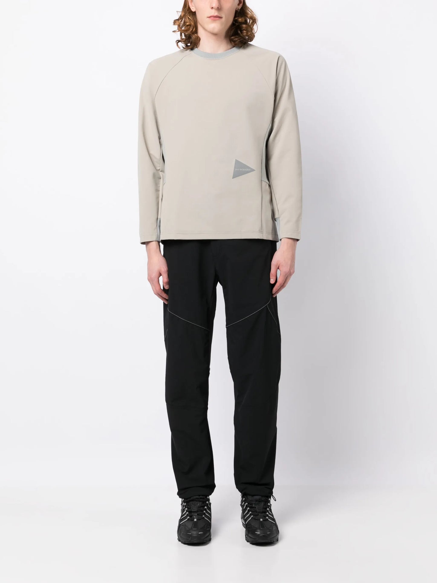 logo-print long-sleeve sweatshirt