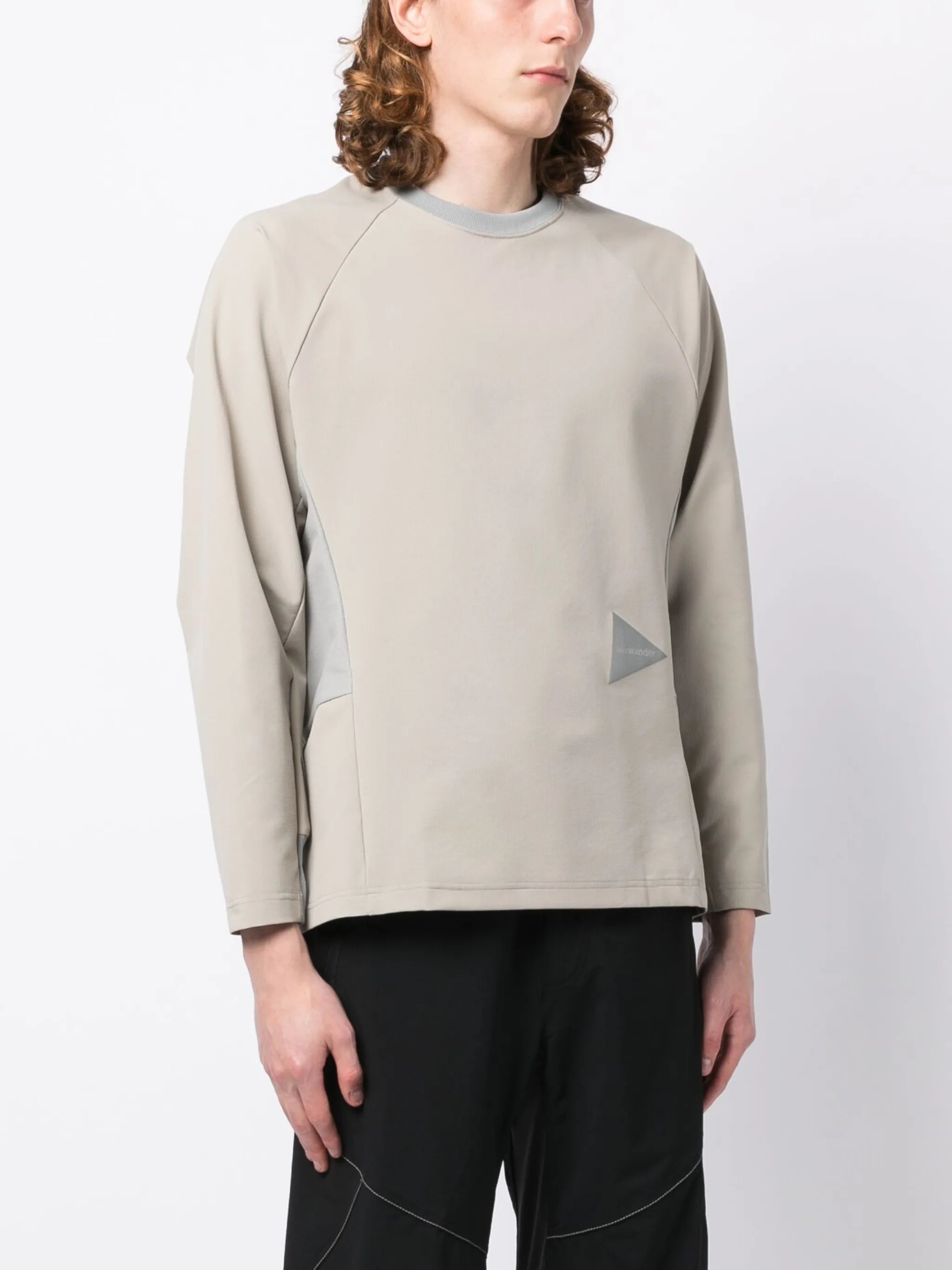 logo-print long-sleeve sweatshirt