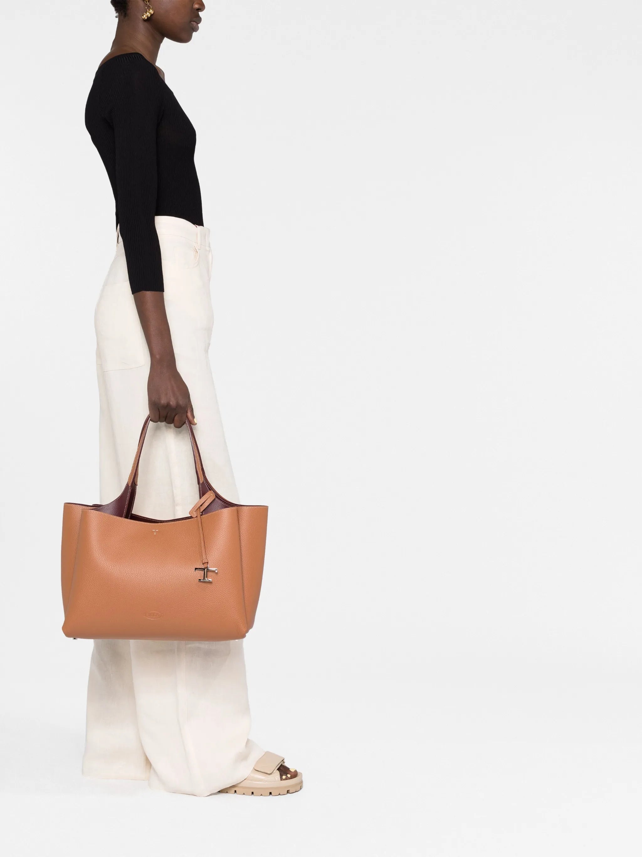 T Timeless leather tote bag