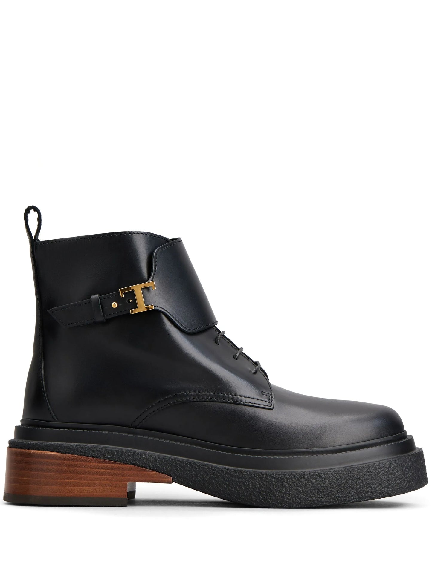 logo-plaque leather ankle boots
