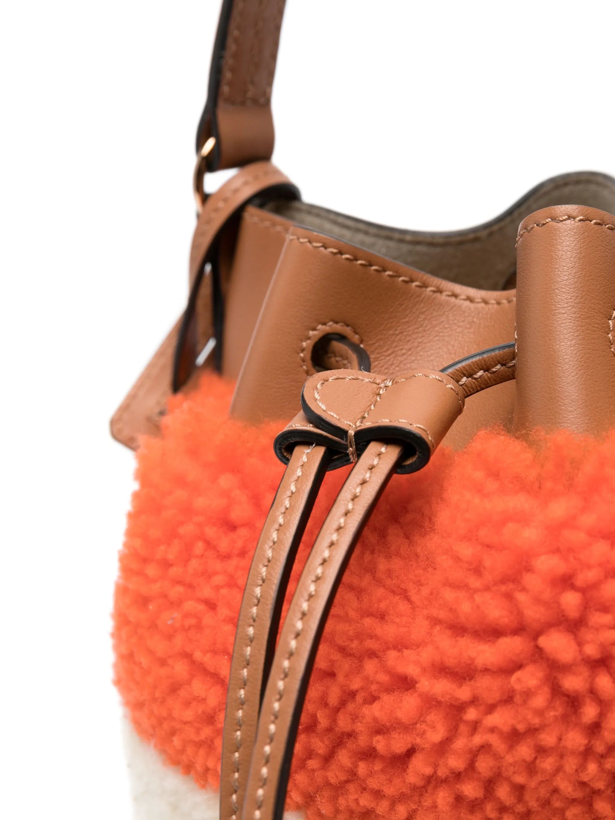 colour-block fleece bucket bag