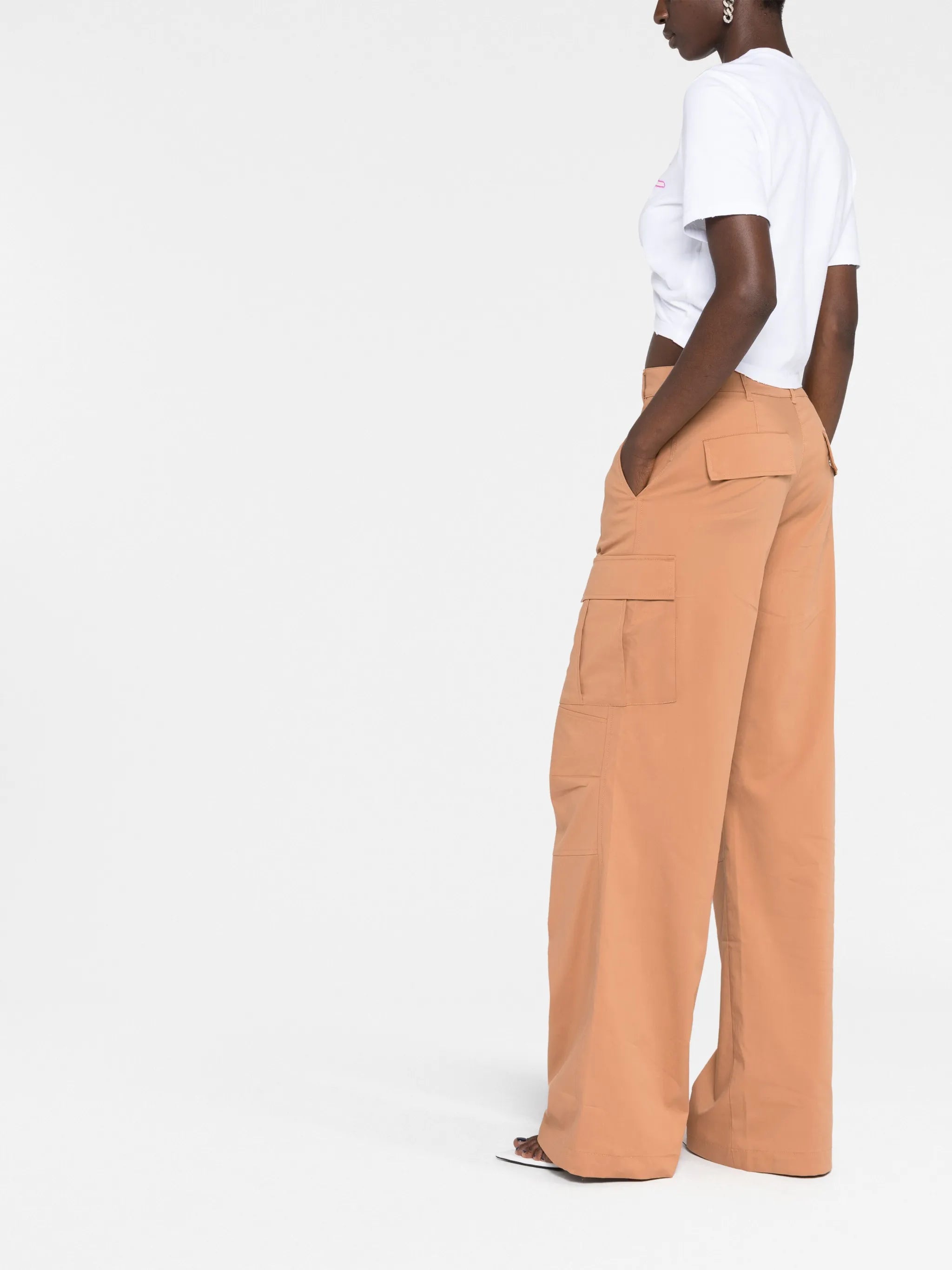 Safety-Pin cropped T-shirt