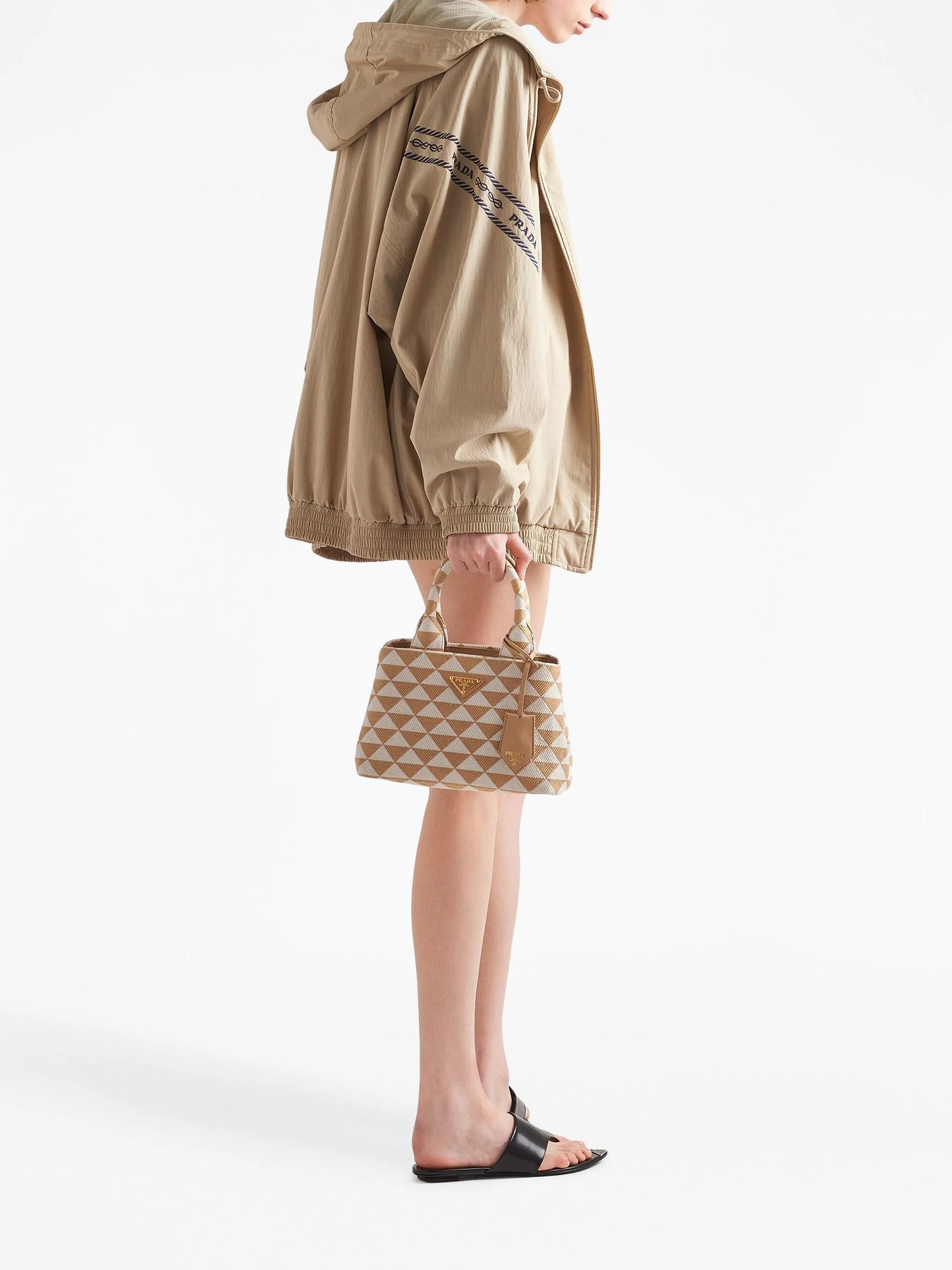 logo-embroidered hooded jacket