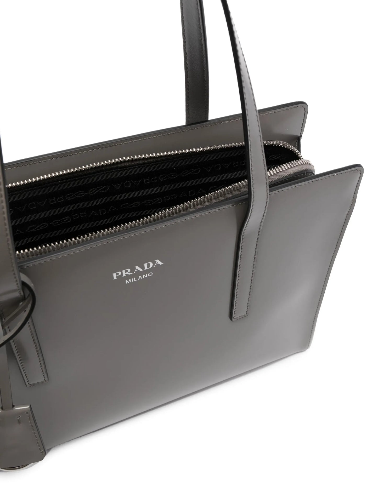 large Re-Edition 1995 leather handbag