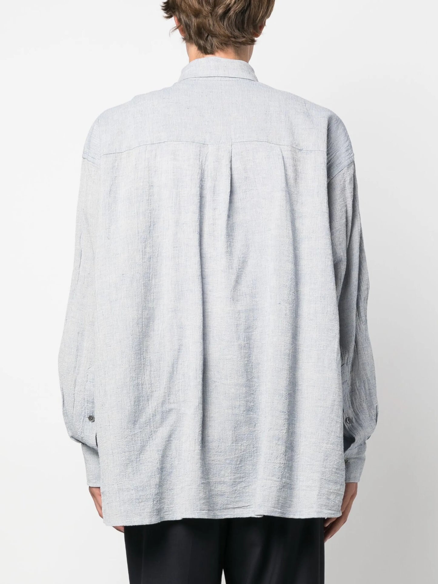 long-sleeve buttoned shirt