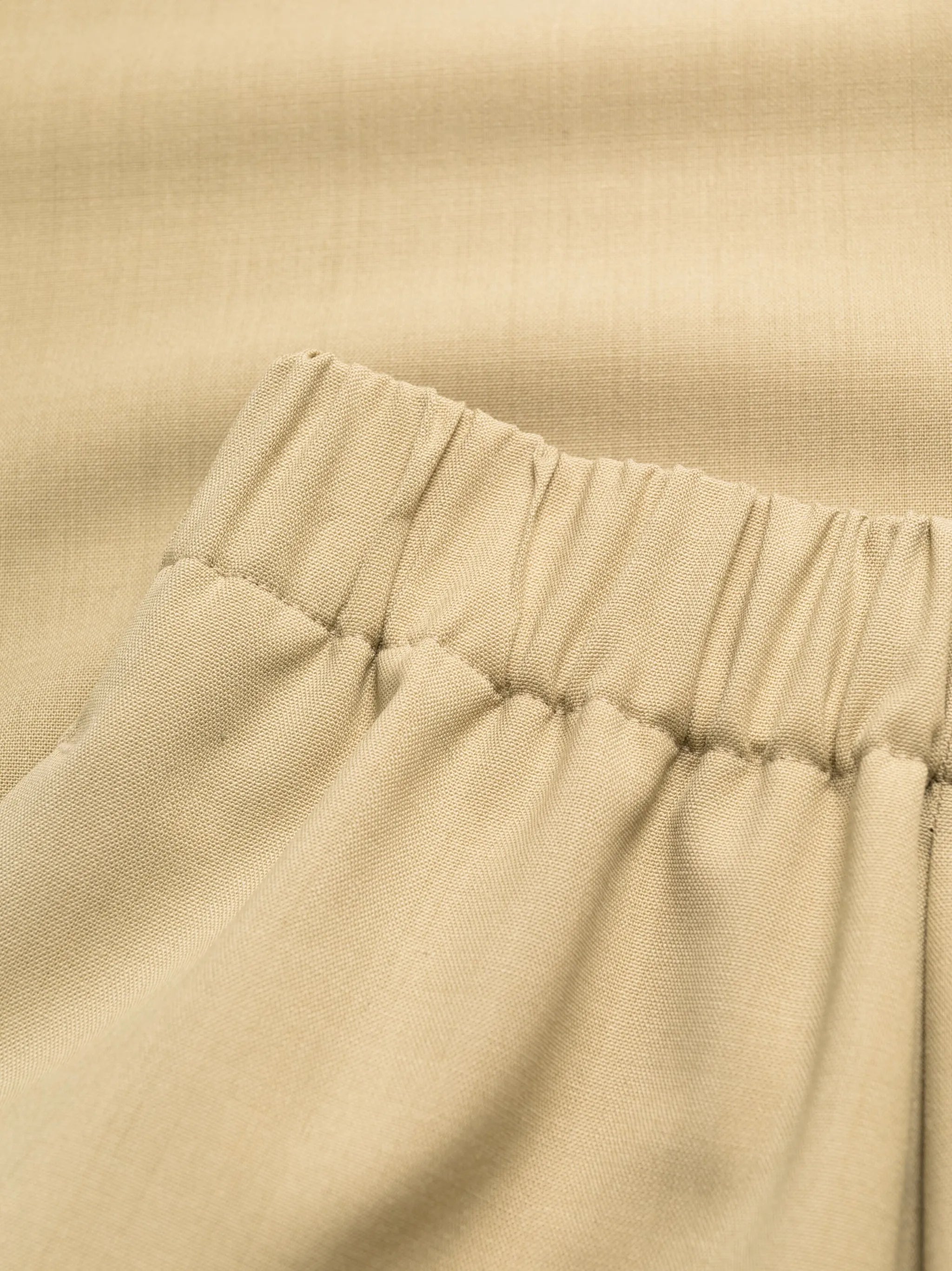 mid-rise wide-leg trousers