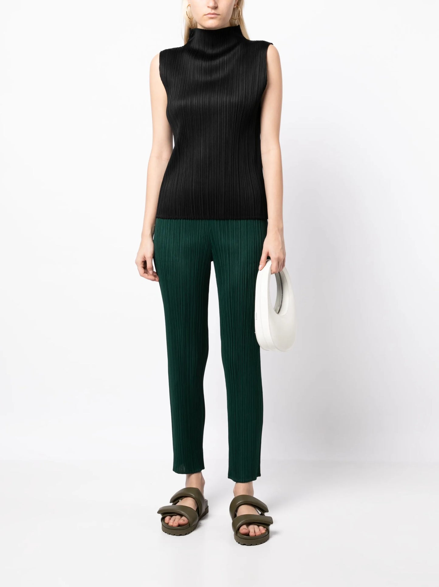 pleated cropped slim-fit trousers