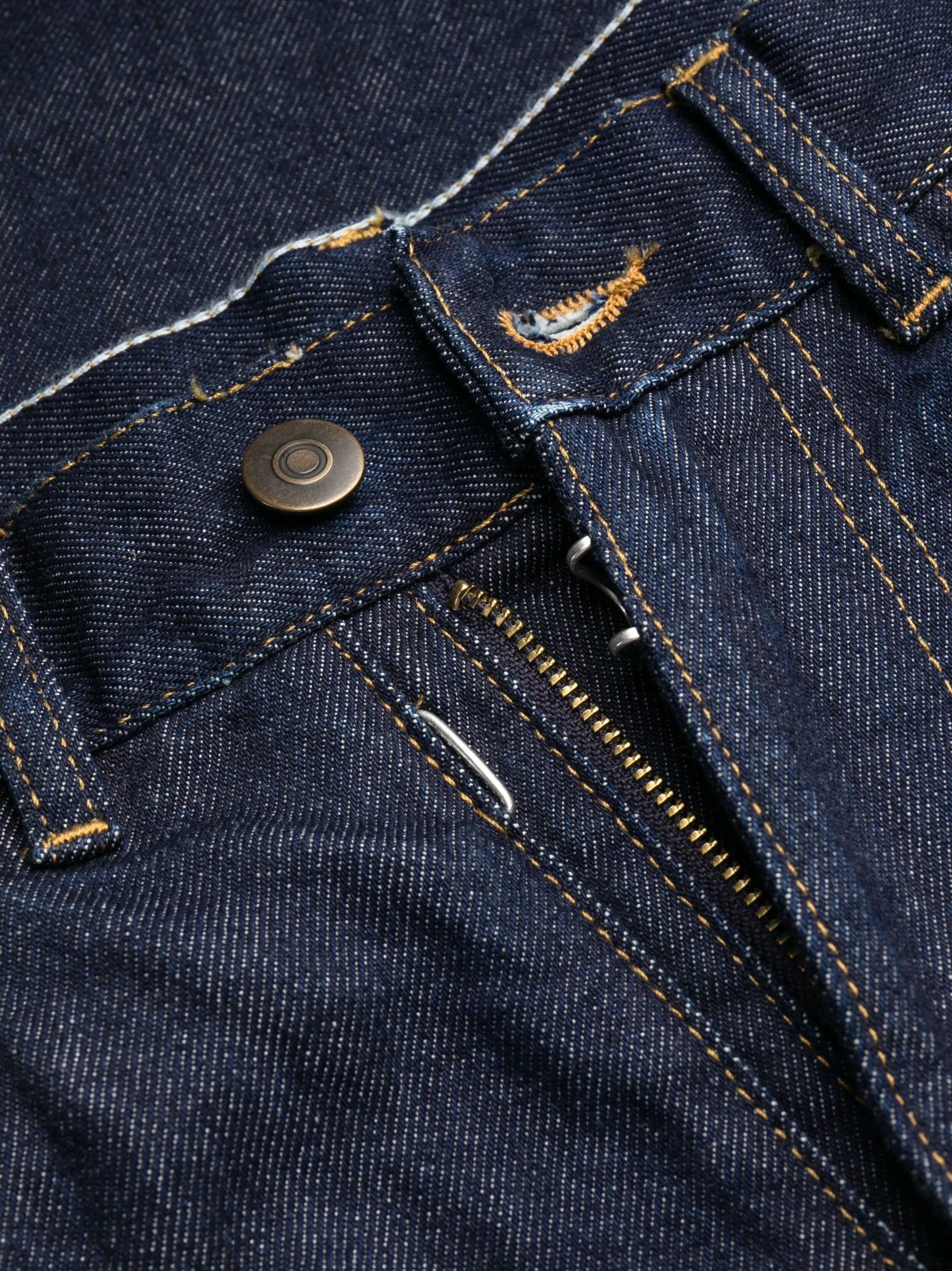 mid-rise straight-leg jeans