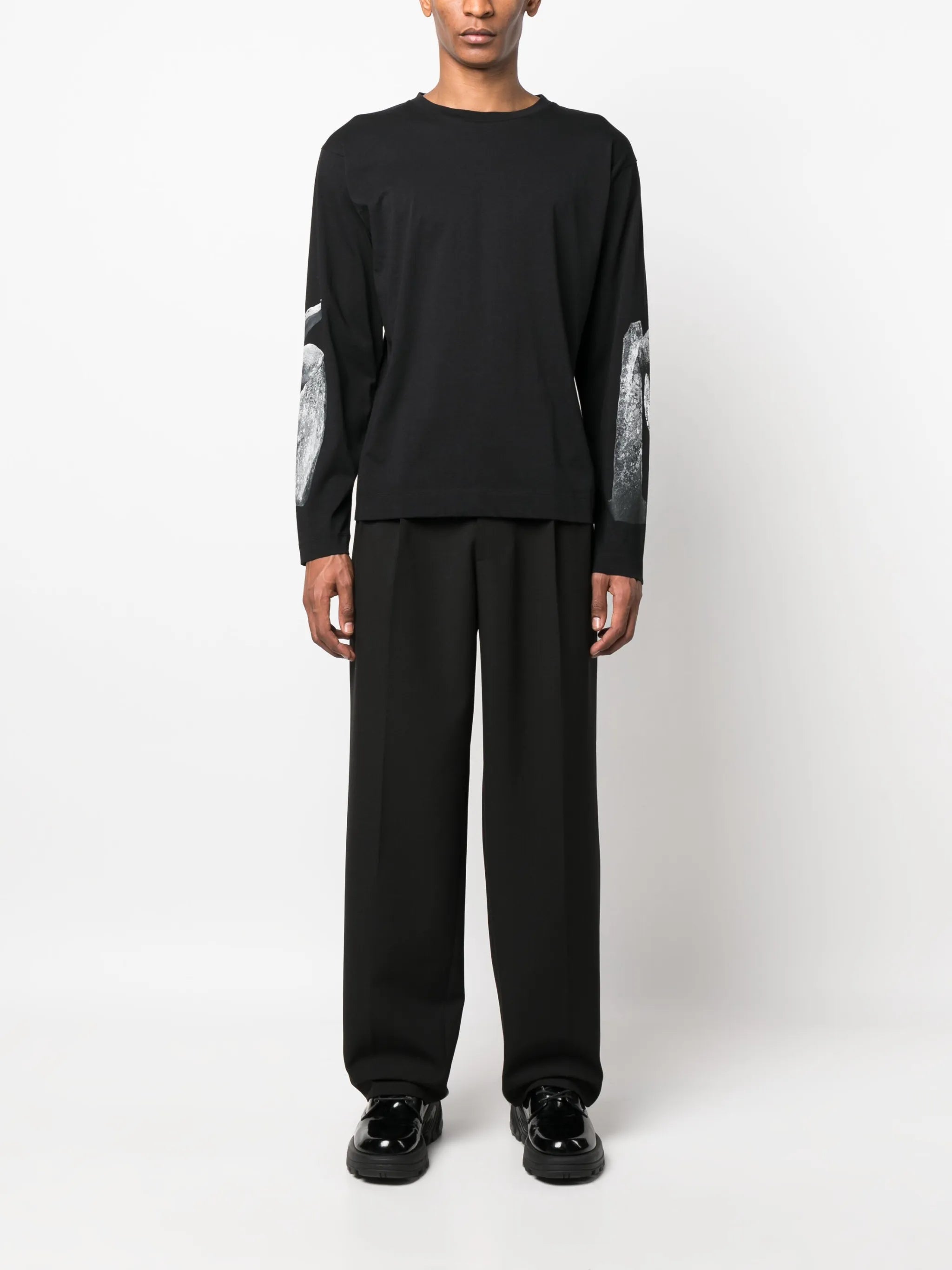 graphic-print long-sleeve T-shirt