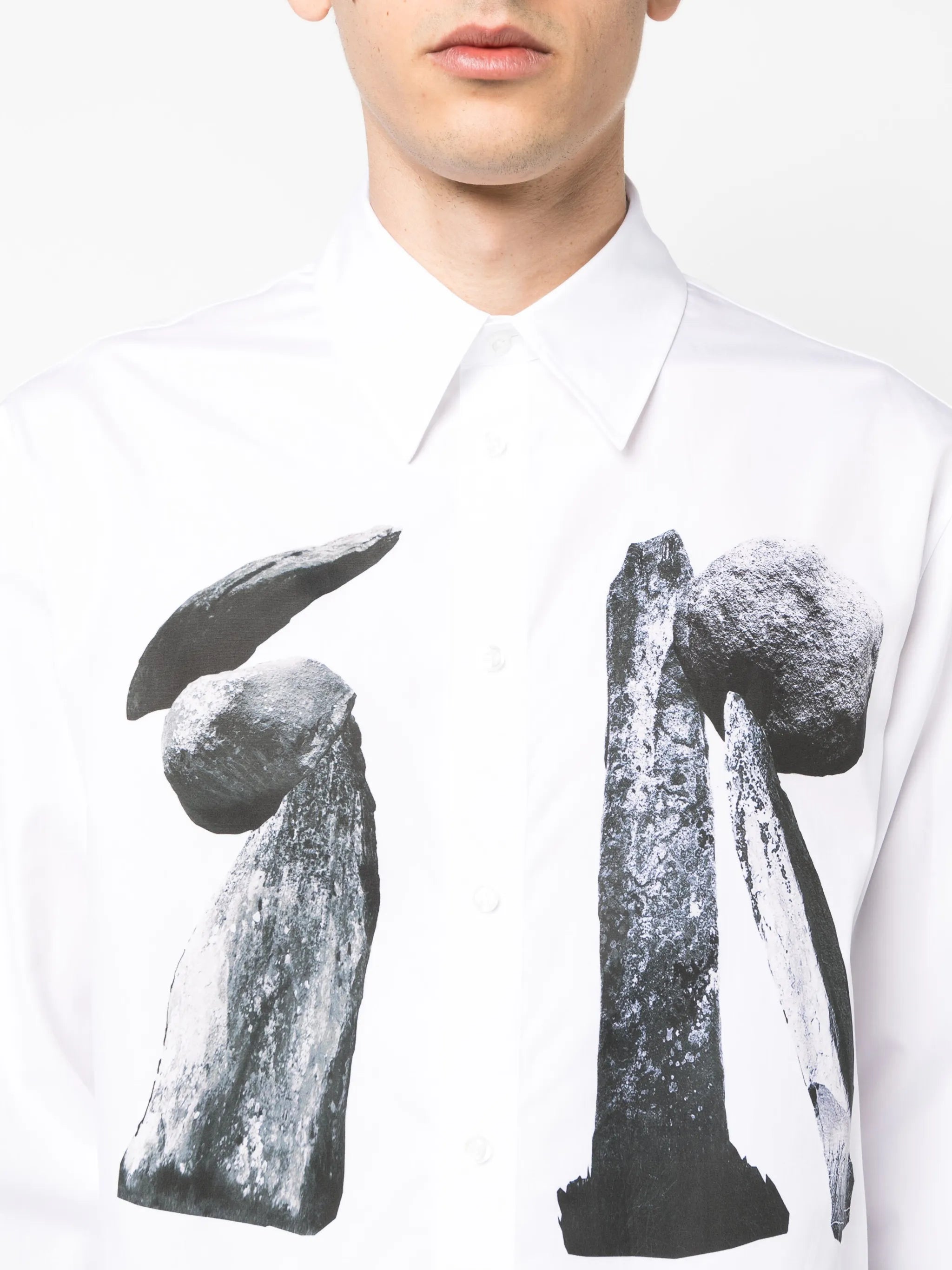 Easy graphic-print shirt