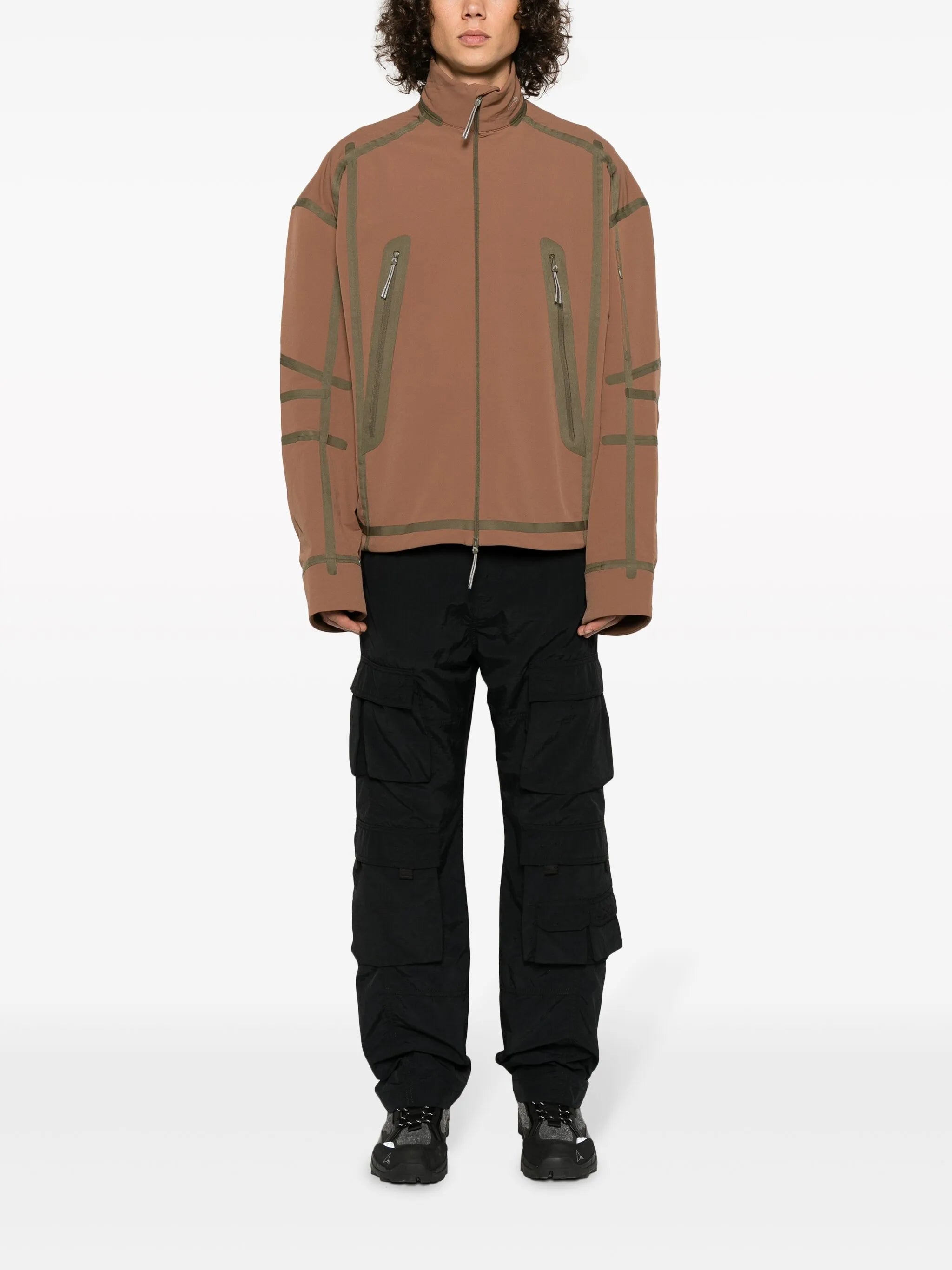 contrast-trim softshell hiking jacket