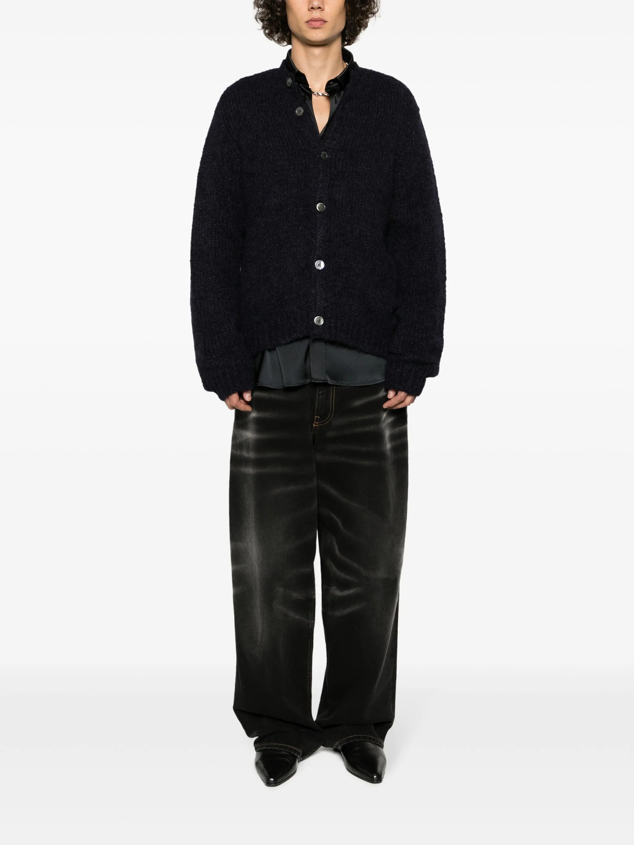crew-neck button-up carrdigan