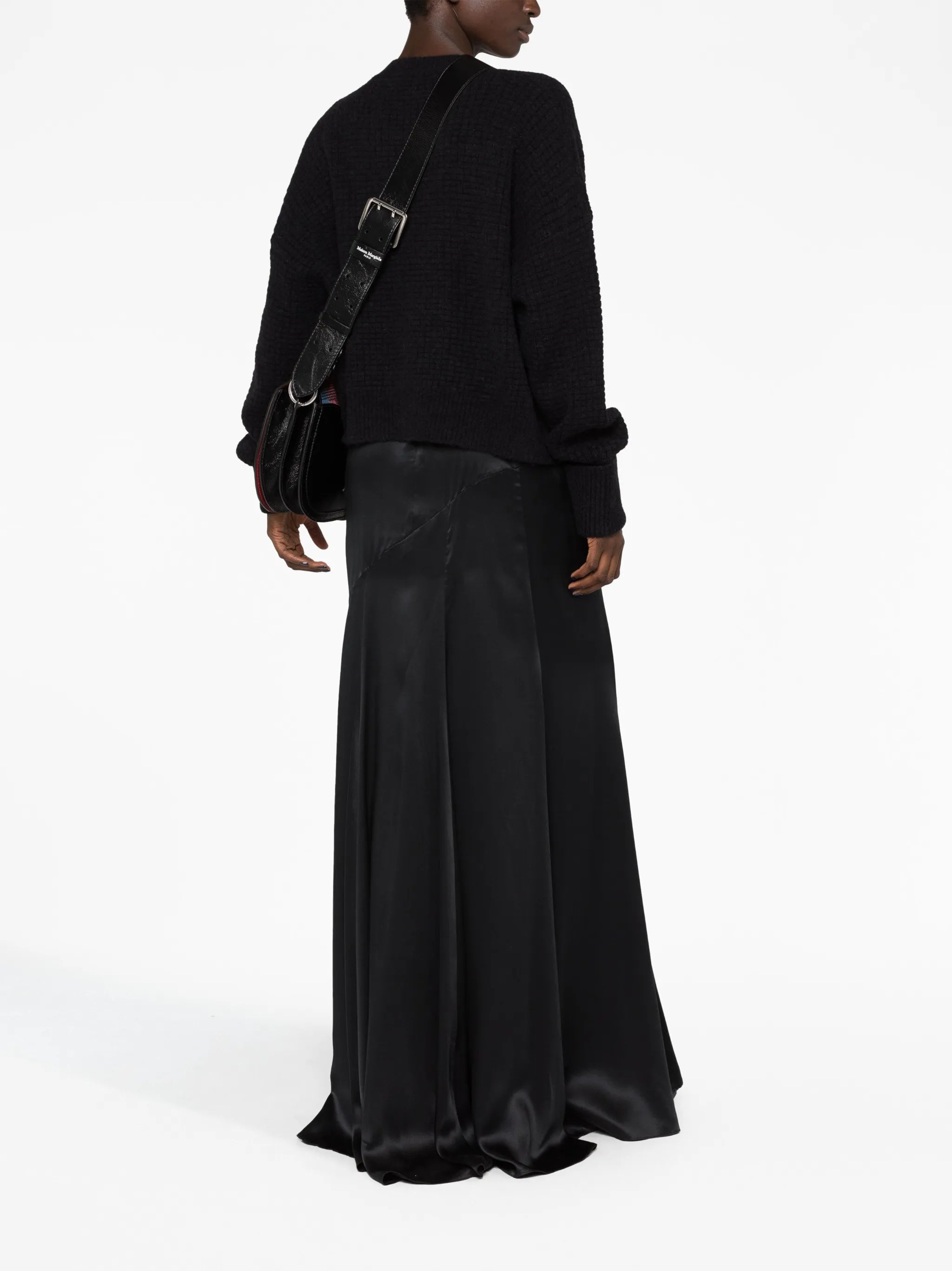 logo-embroidered chunky-knit jumper